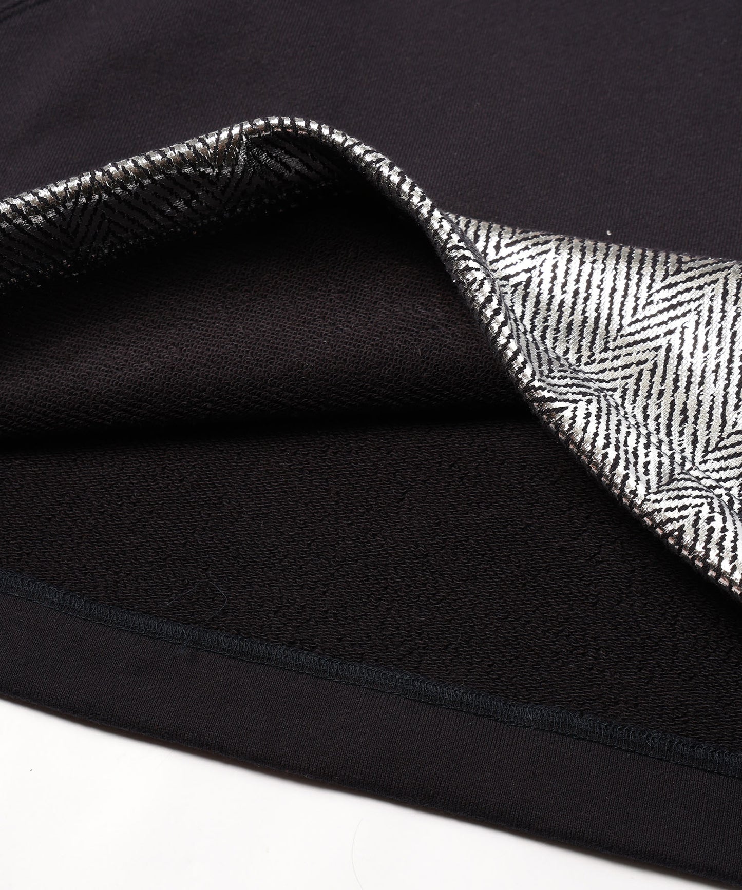 HERINGBORN FOIL SWEAT 【納期5月下旬】