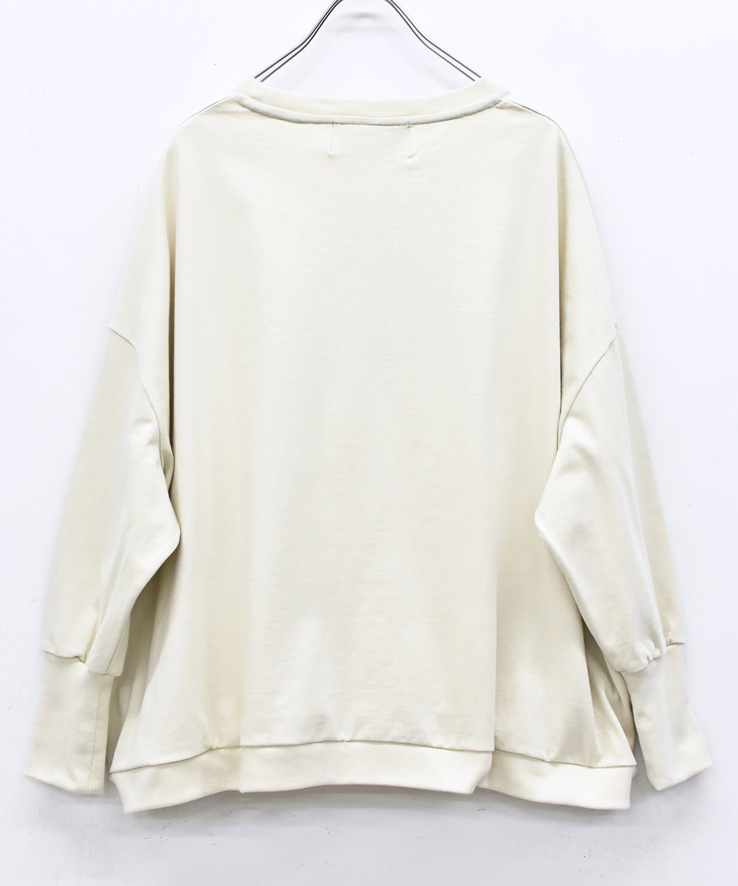 CHAO:S HEAD Wide Pullover