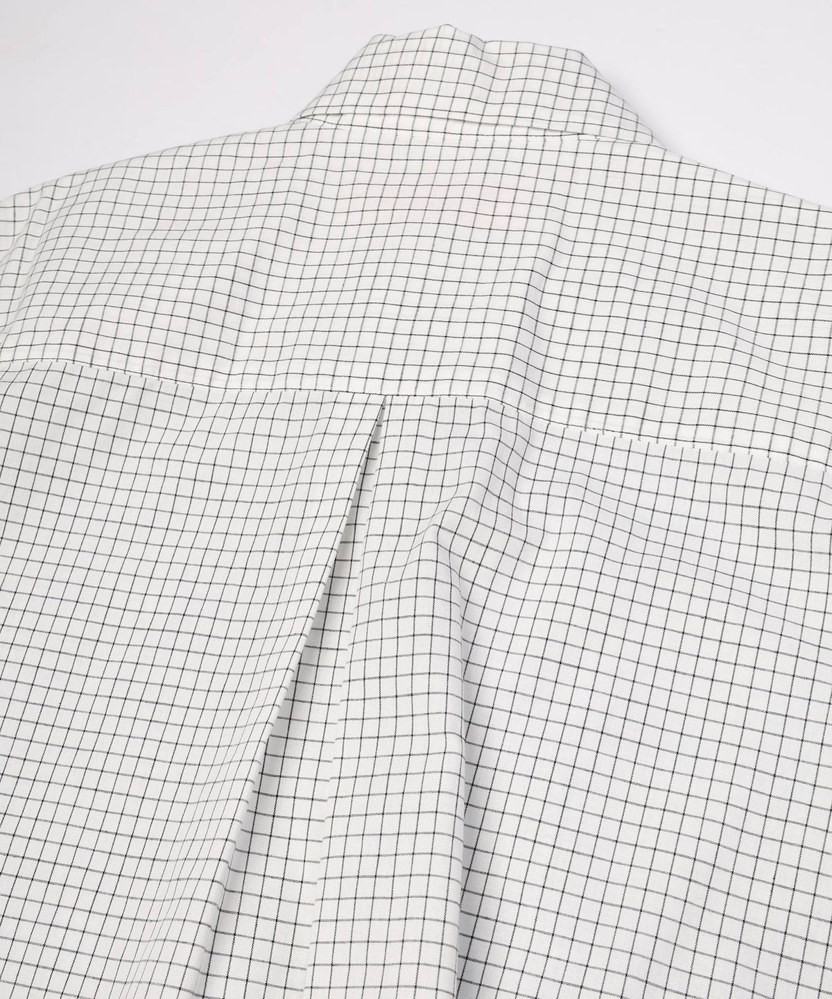 Layered Paisley Tie Collar Shirt