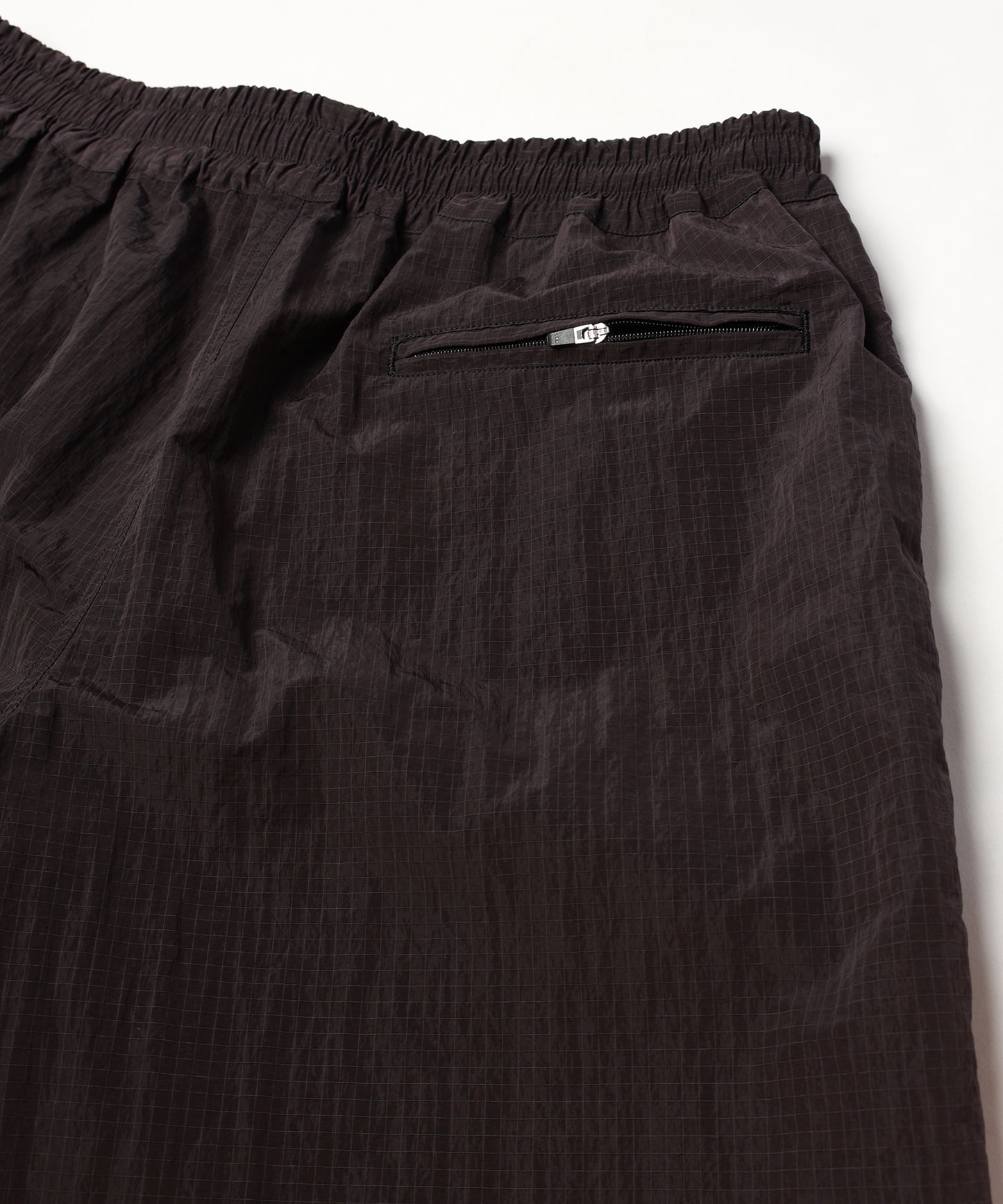 NYLON SHORTS【商品納期 3月下旬】
