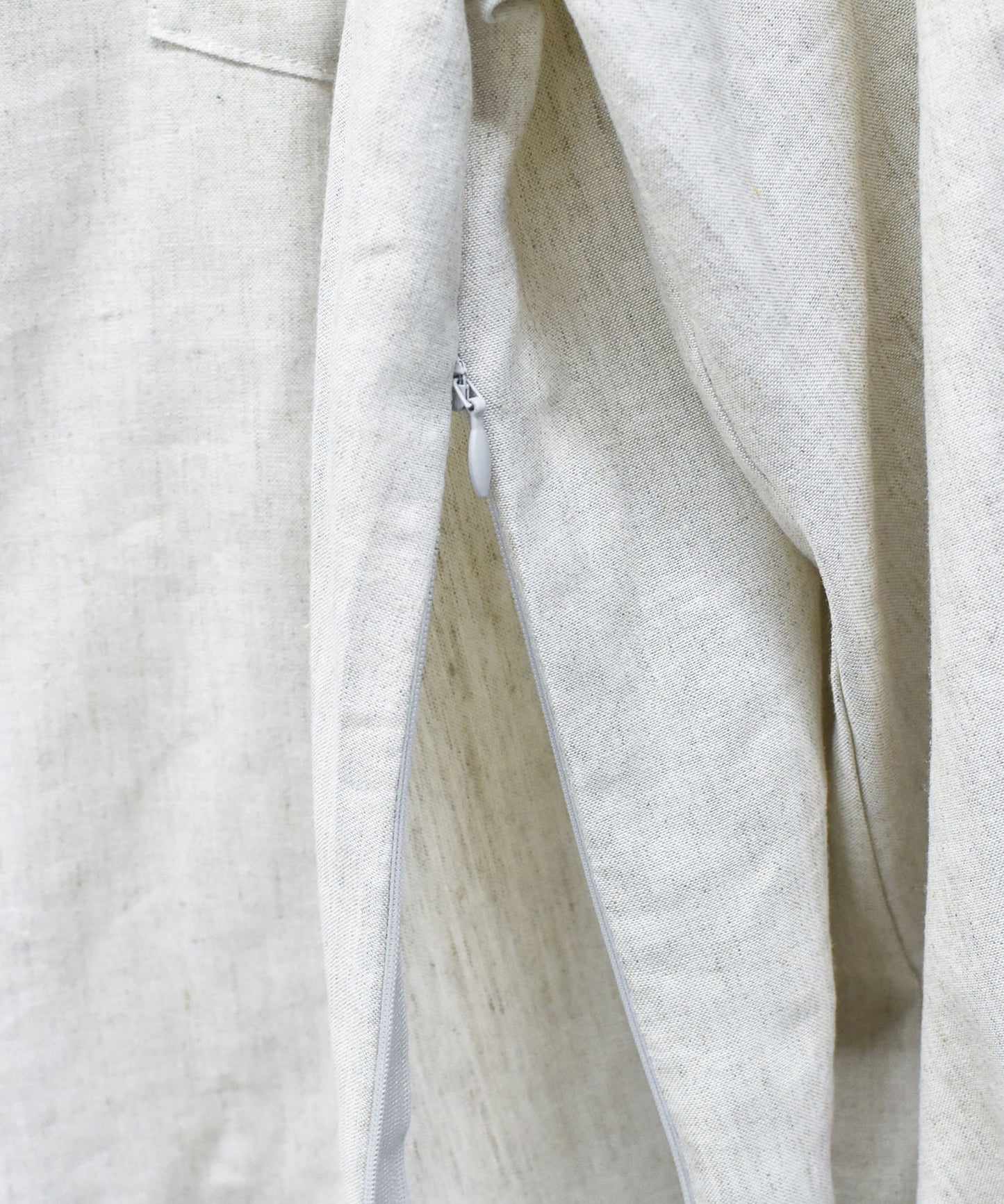 PEDESTRIAN STAND COLLAR SHIRT