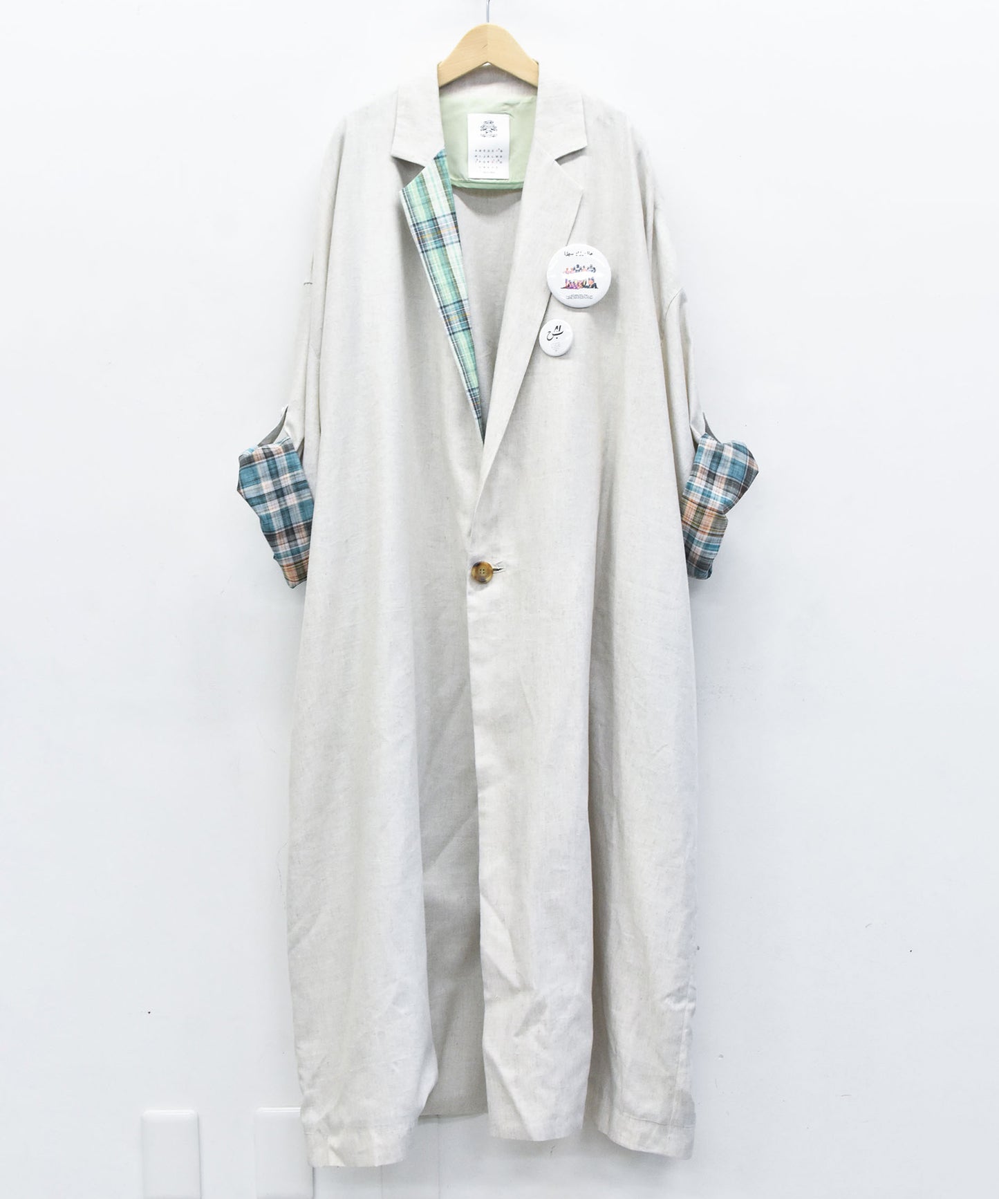 PEDESTRIAN LIGHT COAT