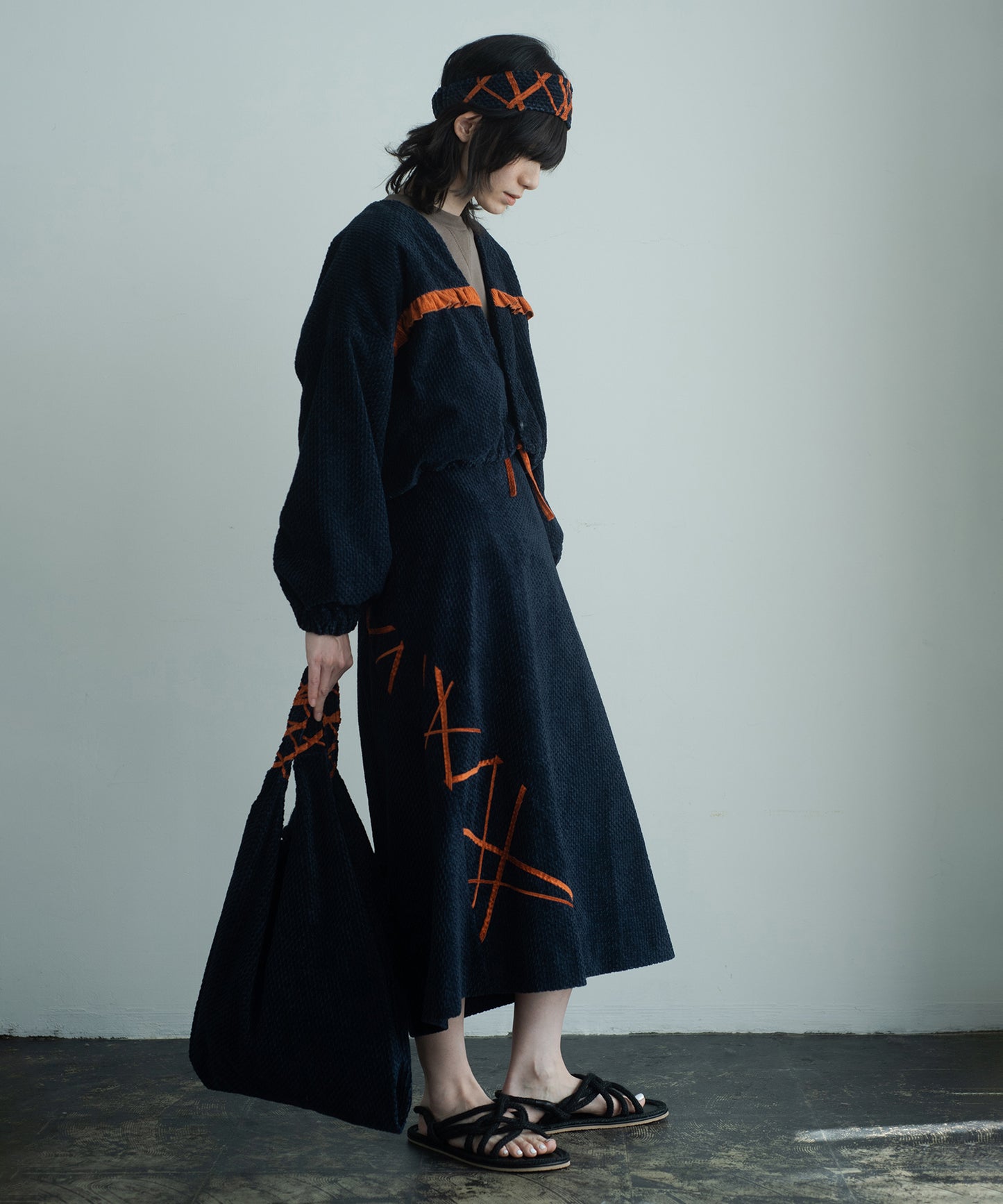 handwork frilled collarless jacket 【納期8月下旬】