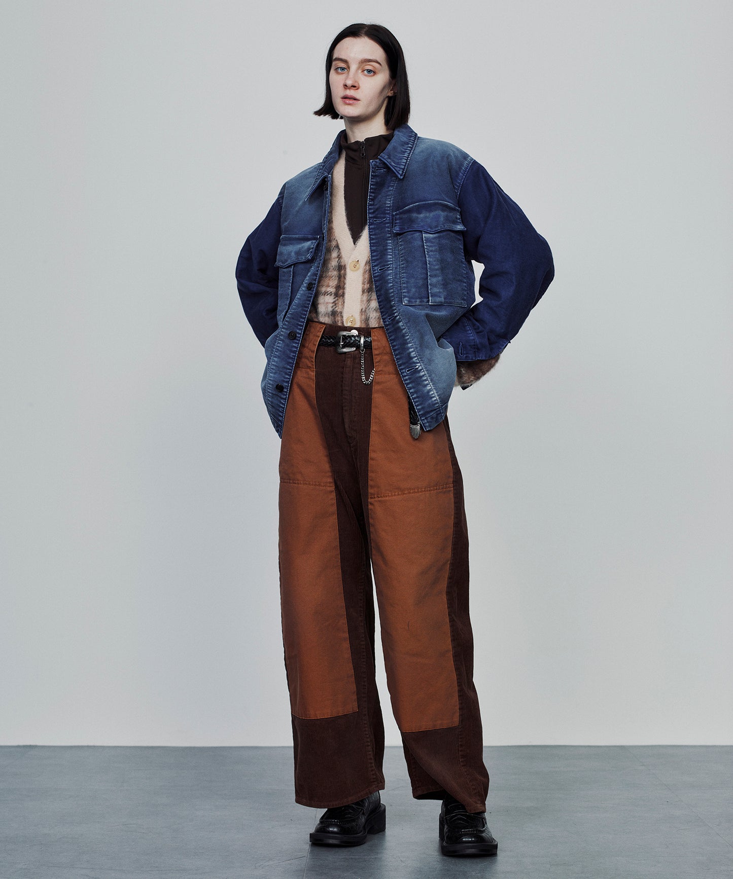 WIDE W KNEE DUCK PANTS