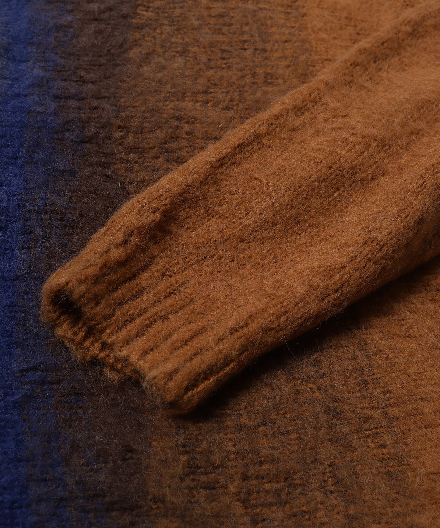 GRADATION KNIT