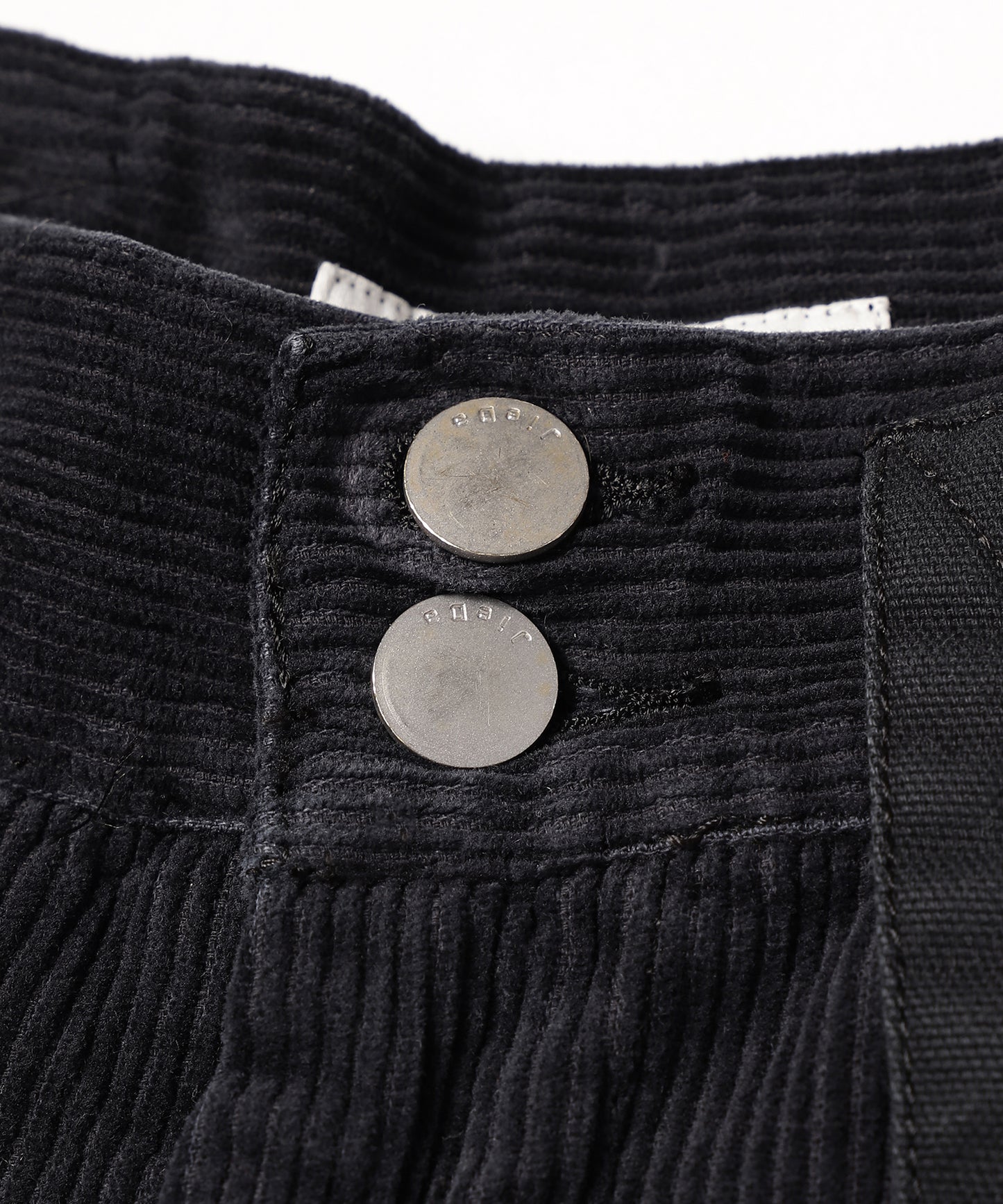 WIDE W KNEE DUCK PANTS