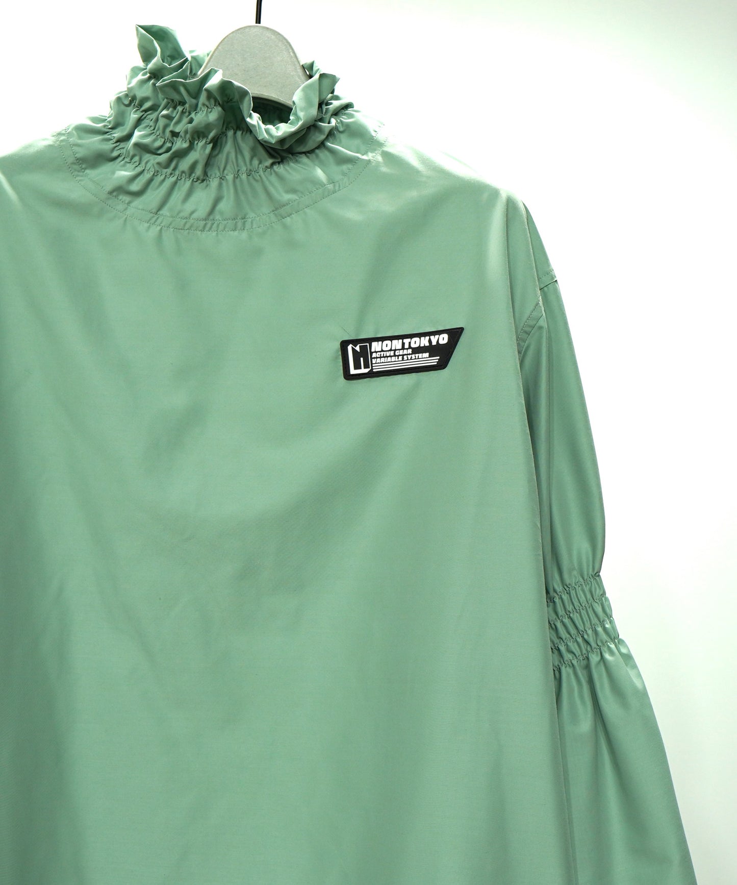 HI-NECK GATHER SHIRT ONE-PIECE