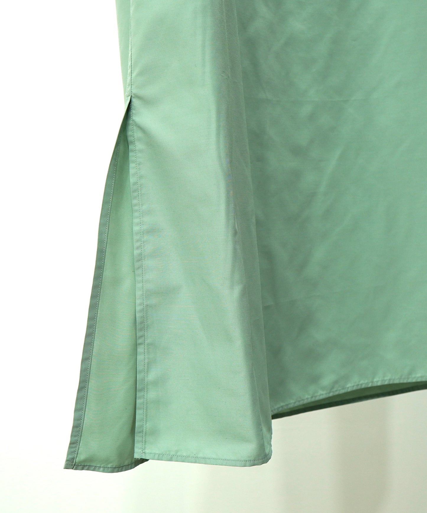 HI-NECK GATHER SHIRT ONE-PIECE