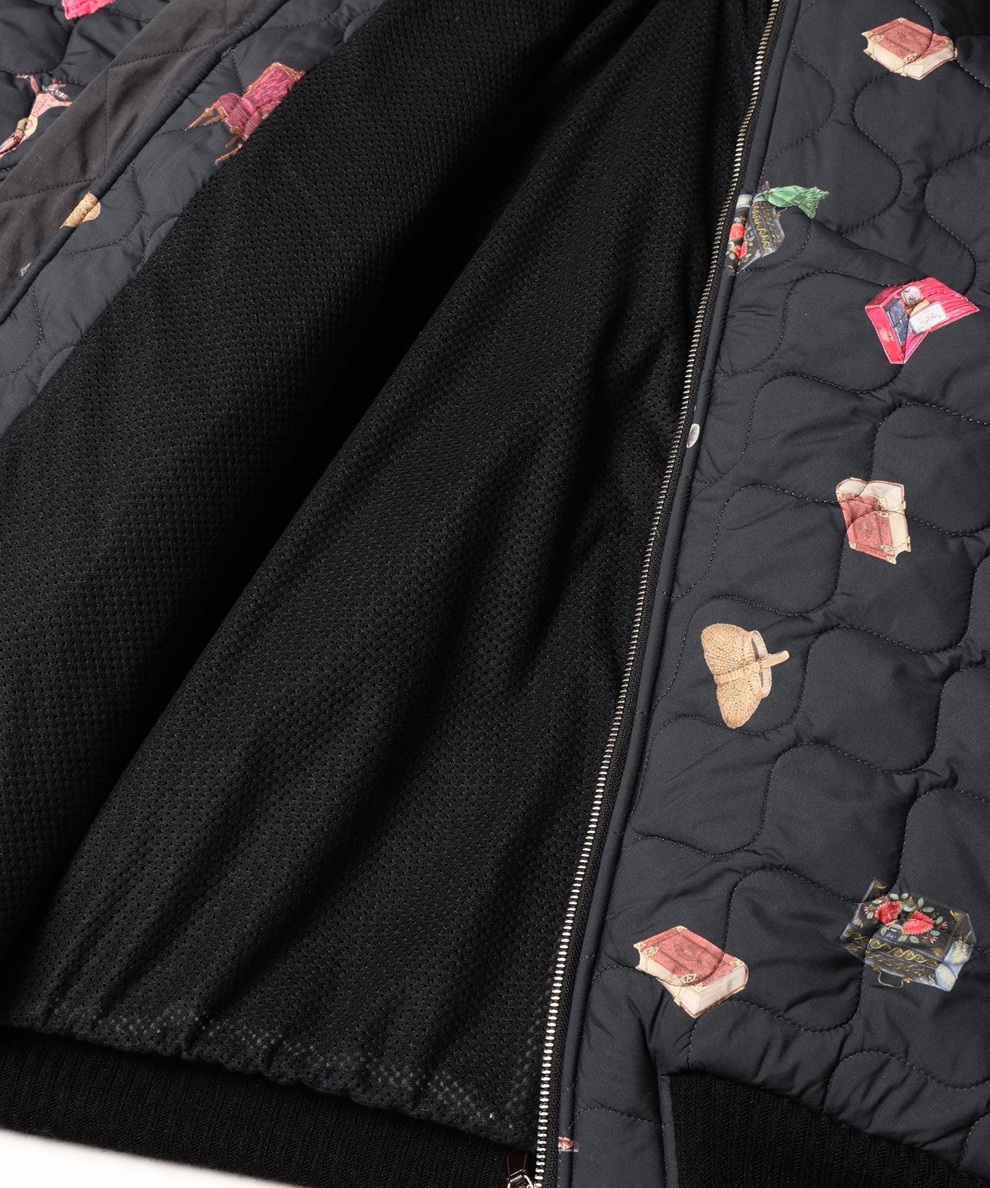 Barn Antique Quilting Blouson