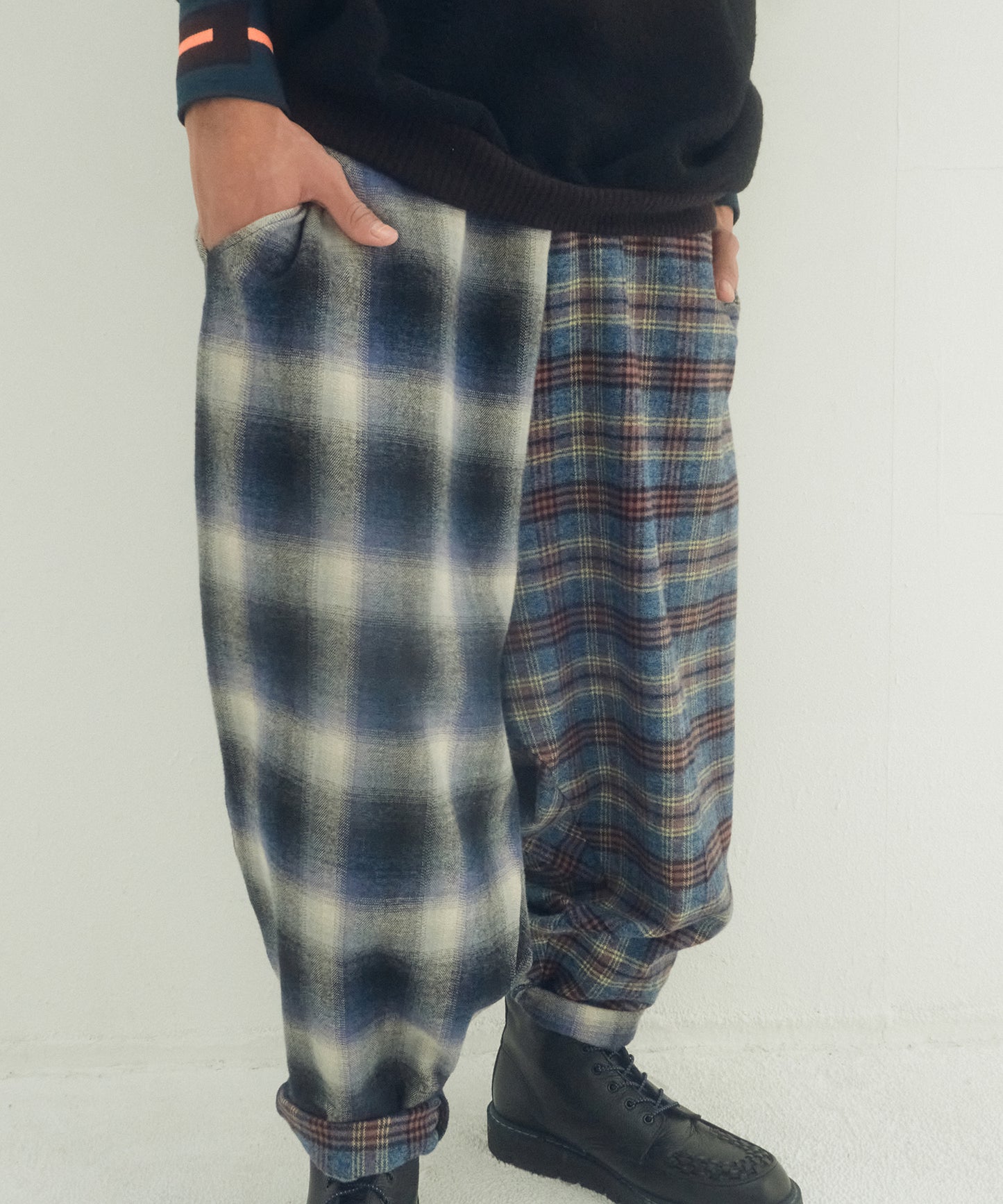 Half flannel check Wide Pants