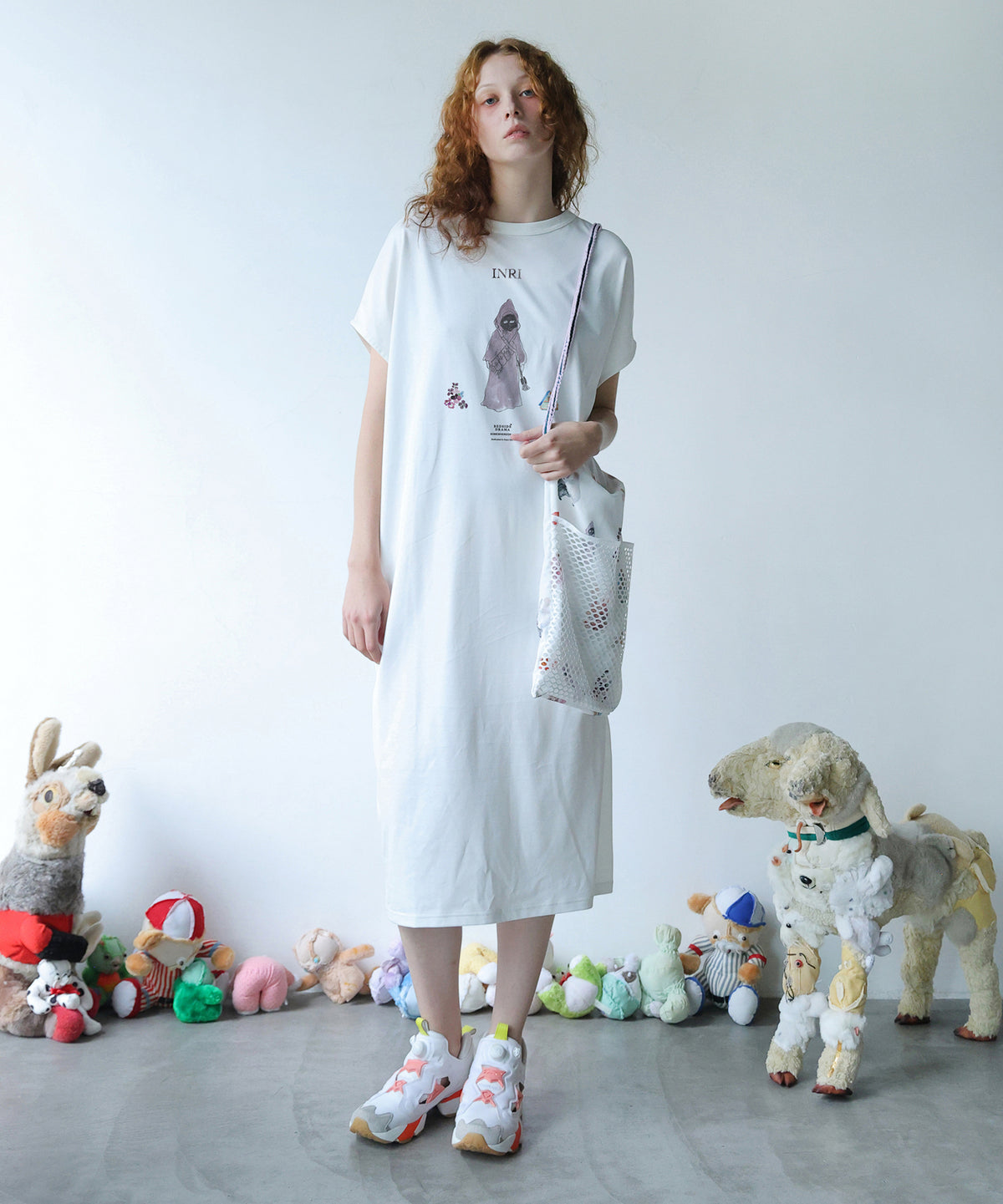 NOSTALGIC SHOULDER BAG