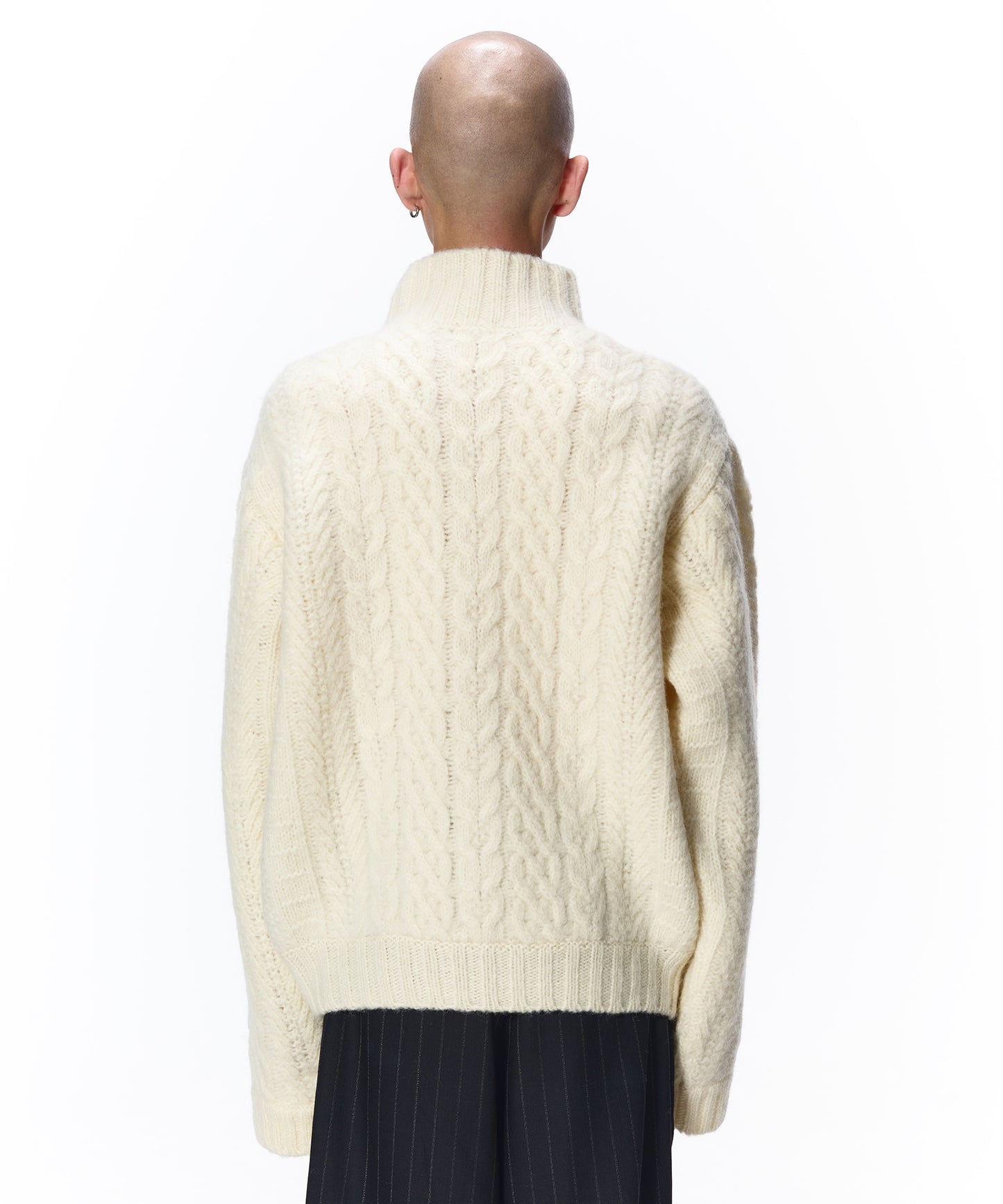 CABLE ZIP KNIT