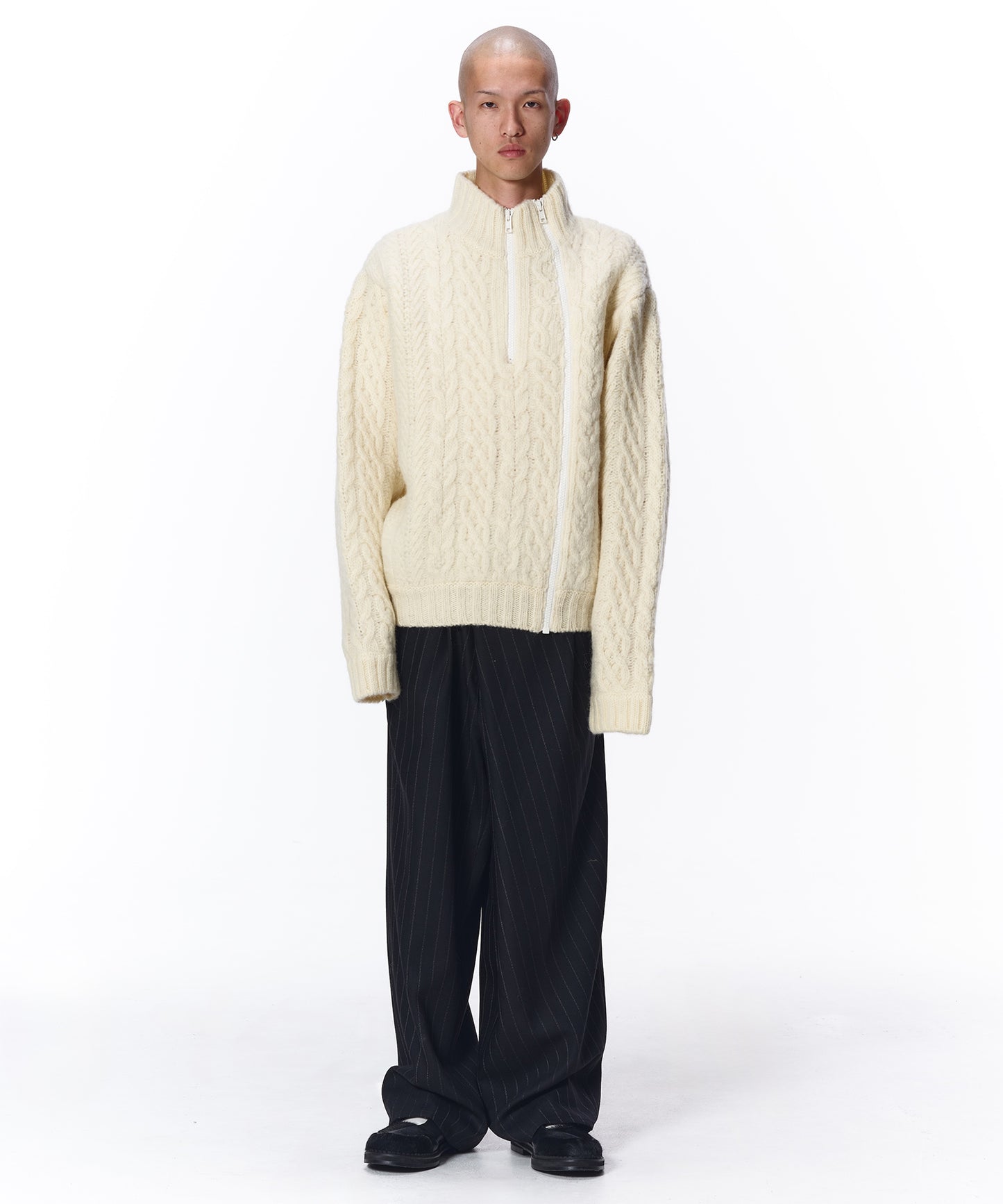 CABLE ZIP KNIT
