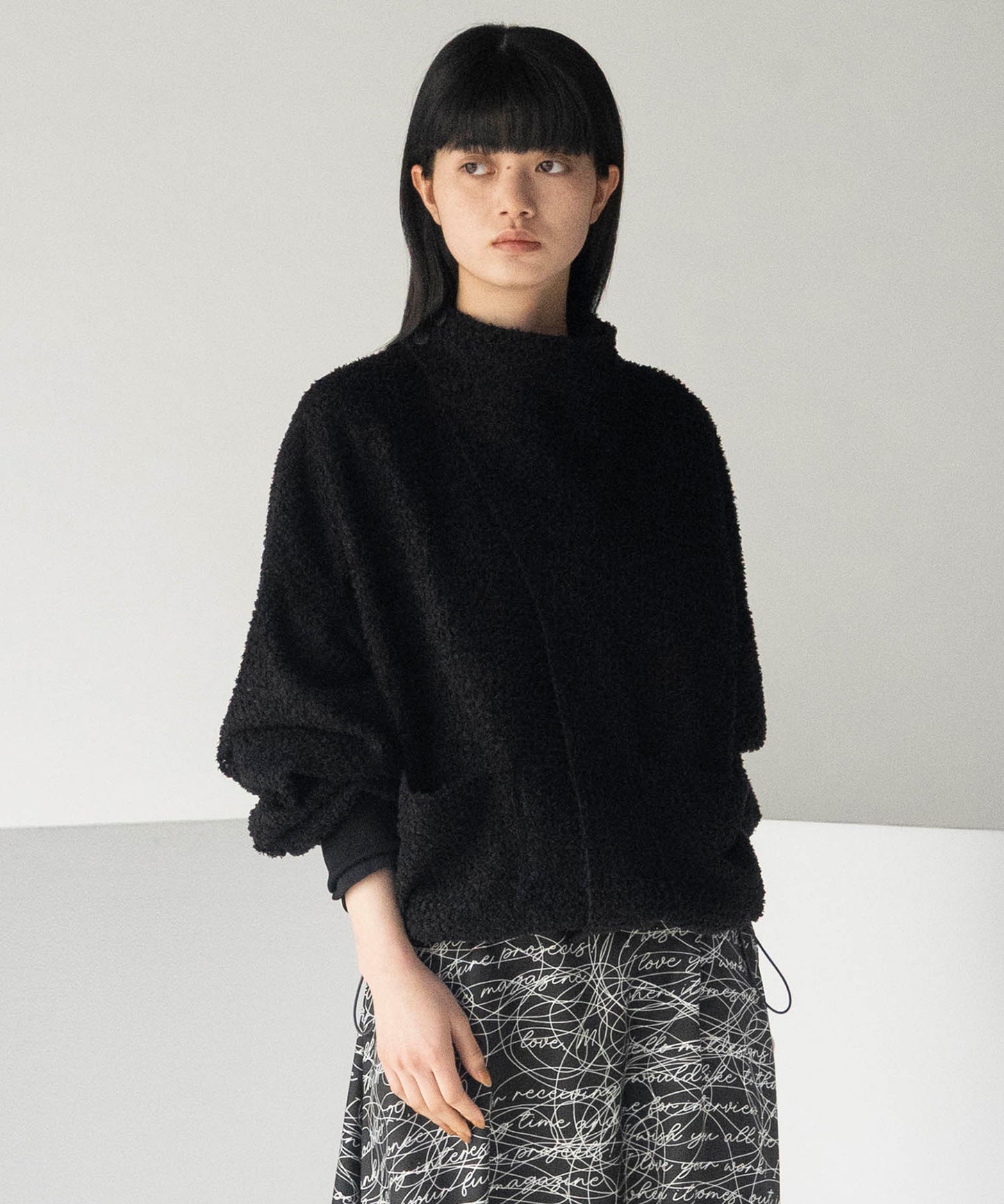 FEATHER LACE BLOUSON