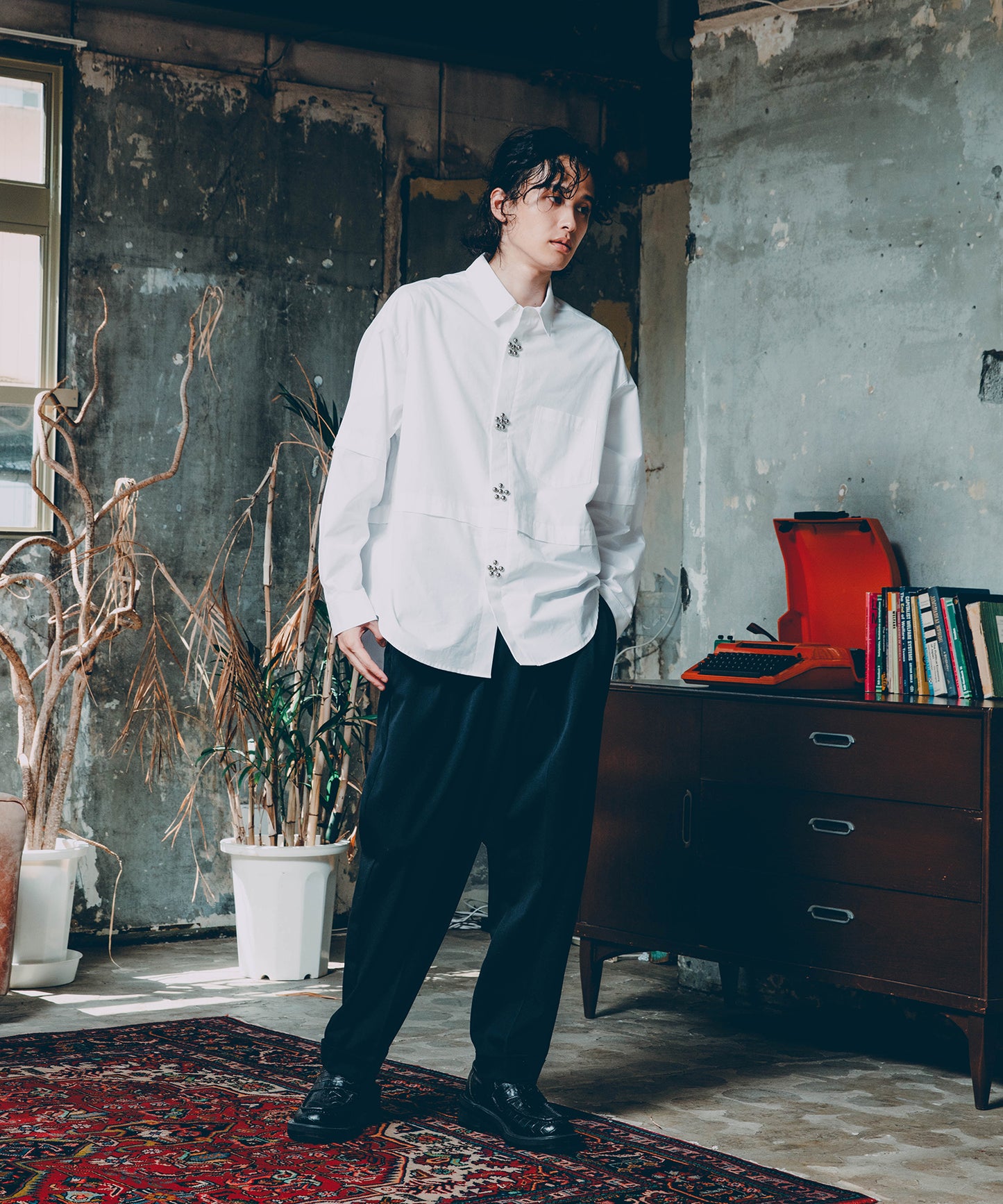 FLOWER RAMPONI SHIRTS