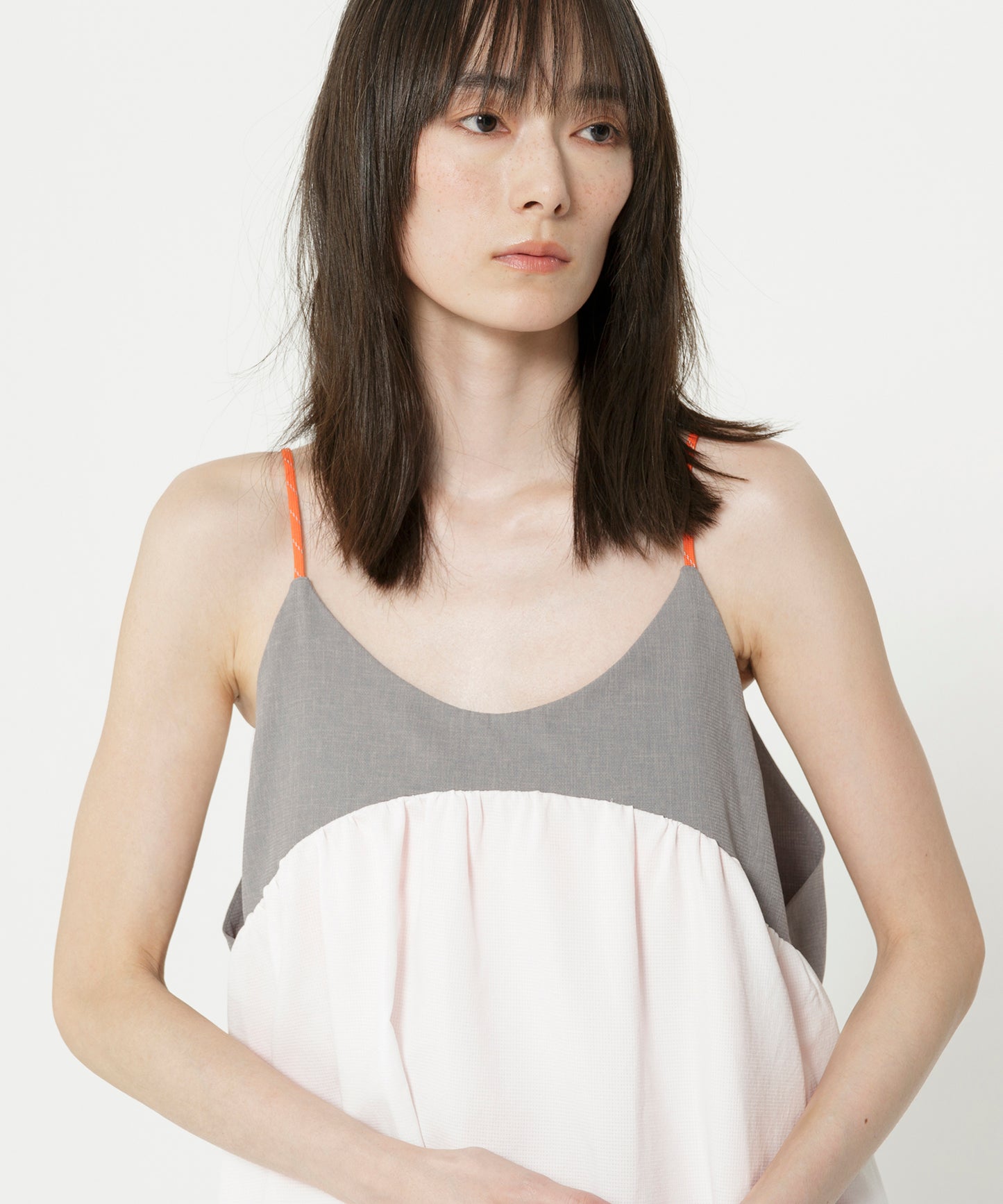 MELTING COLOR ONE-PIECE