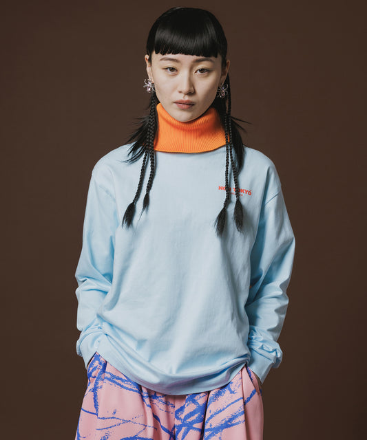 HIGH-NECK L/S T-SHIRT