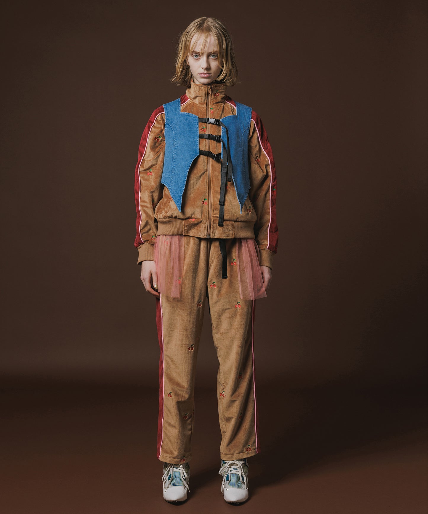 BATWING HEM DENIM VEST