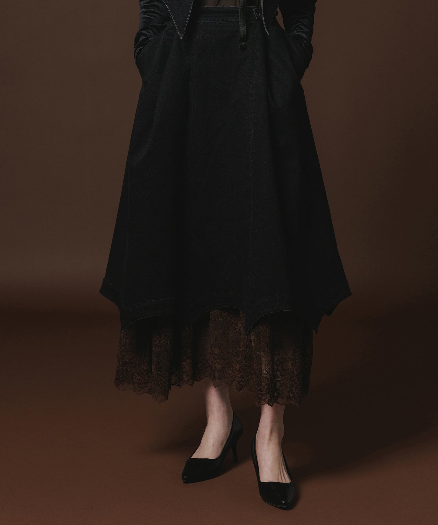 BATWING HEM DENIM & LACE SKIRT