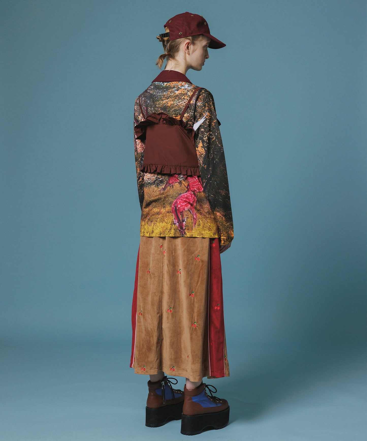 EMBROIDERY VELOUR TRACK SKIRT