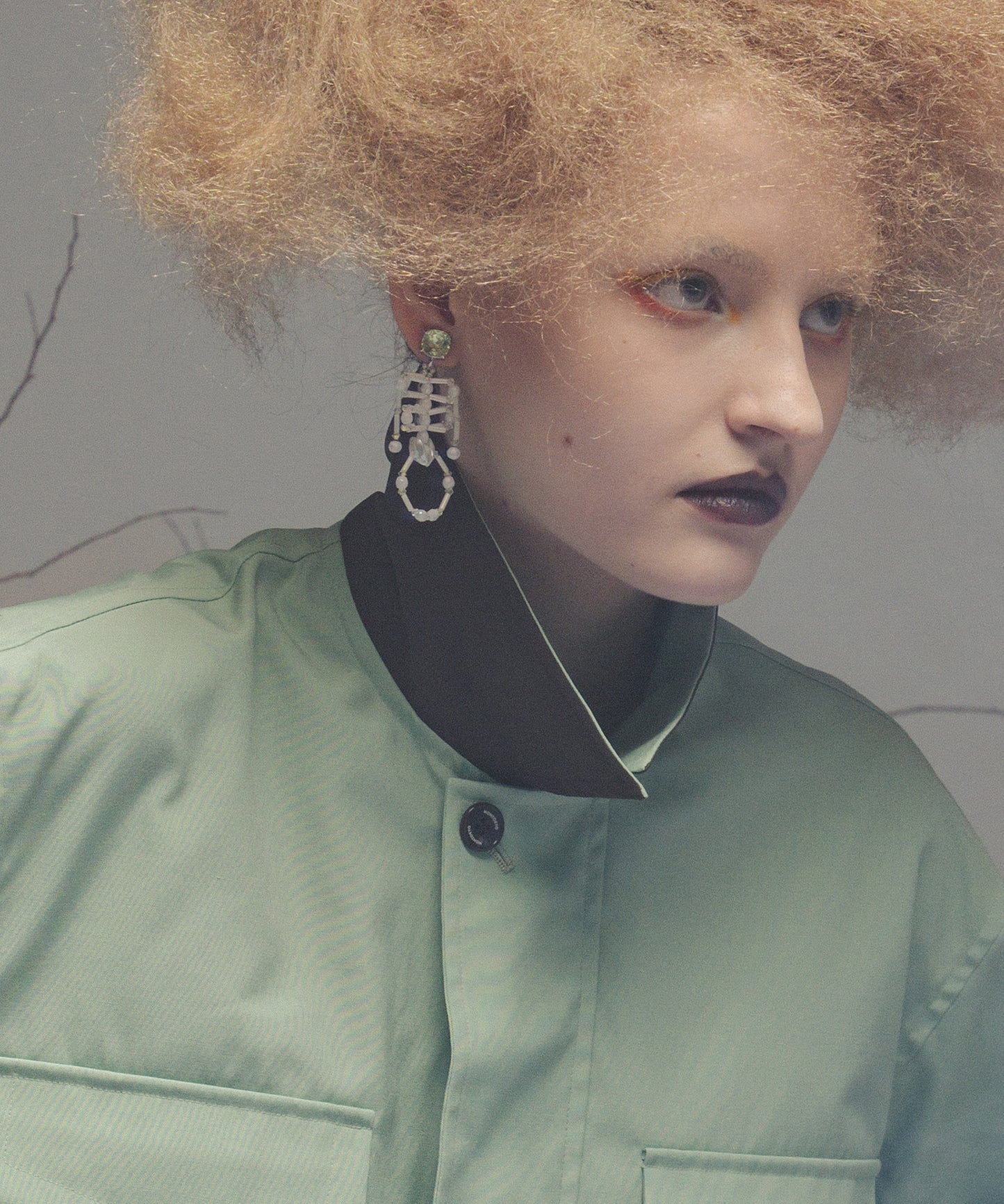 CRYSTAL SKELETON EARRING