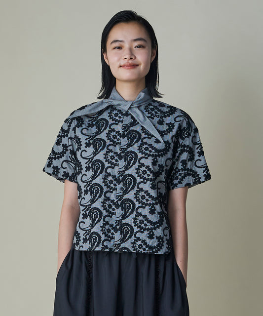 Layered Paisley Tie Collar Shirt