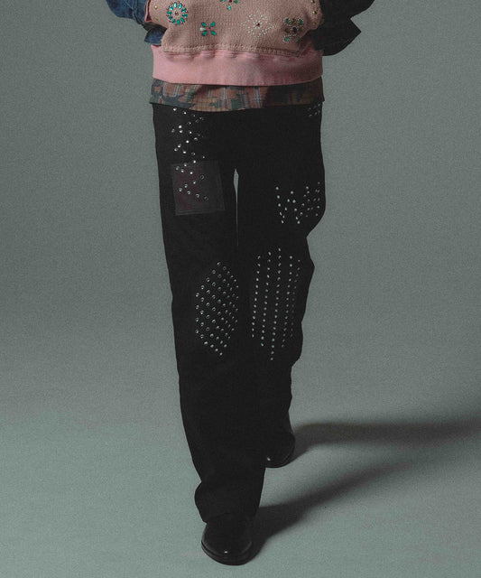 STUDS PATCHED PANTS