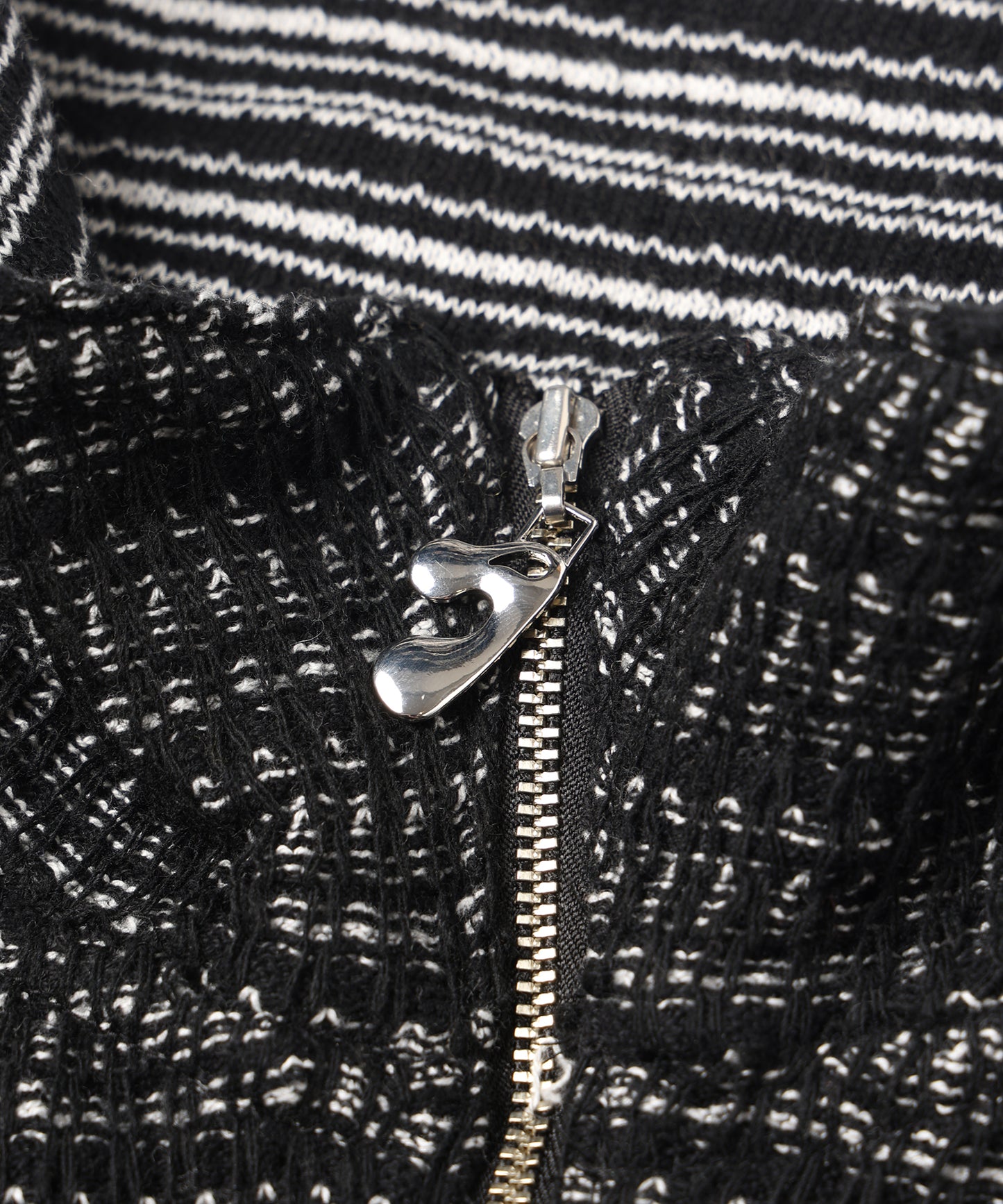 CHAIN STITCH KNIT ZIP CARDIGAN