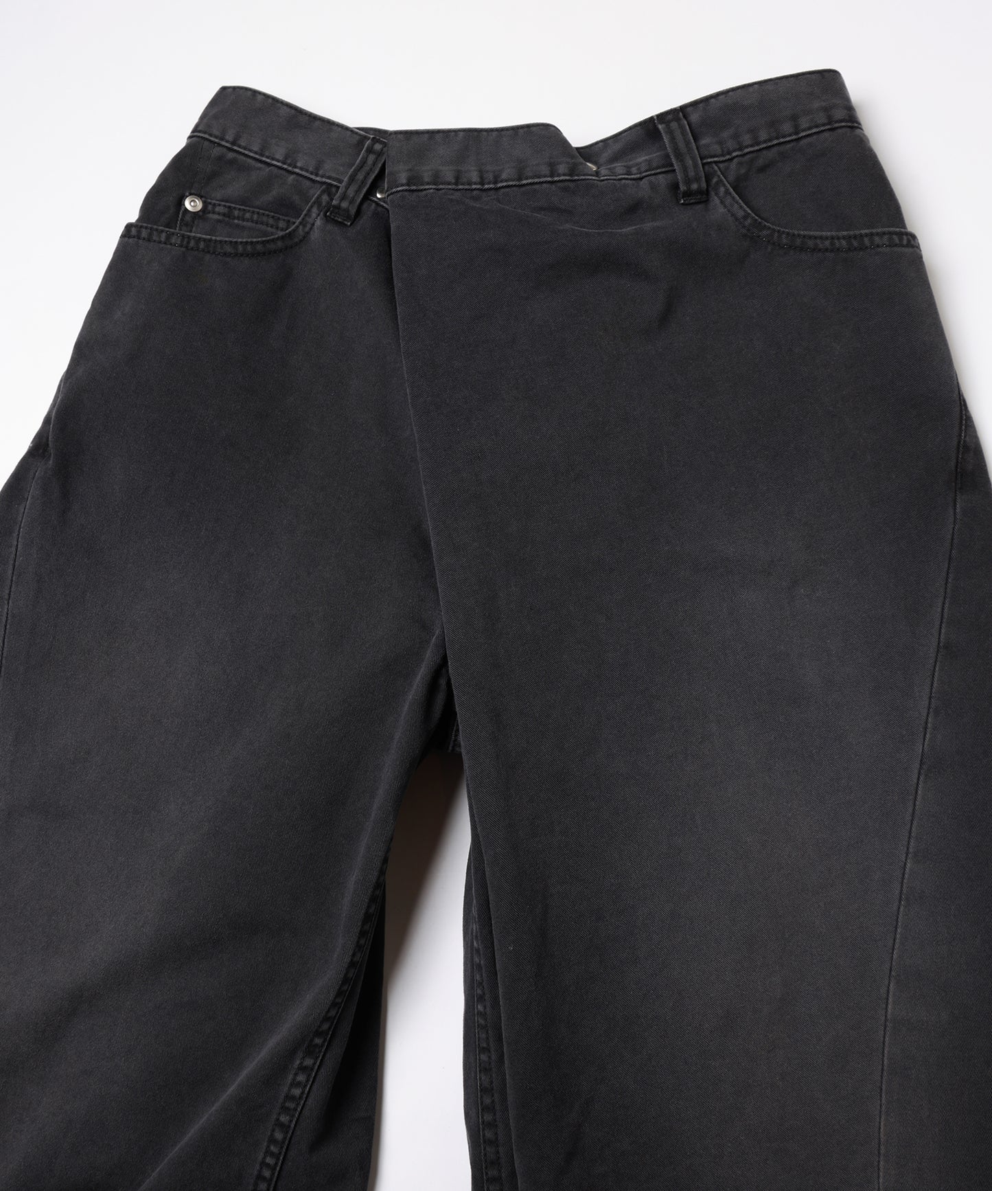 OVER RAP CHINO PANTS