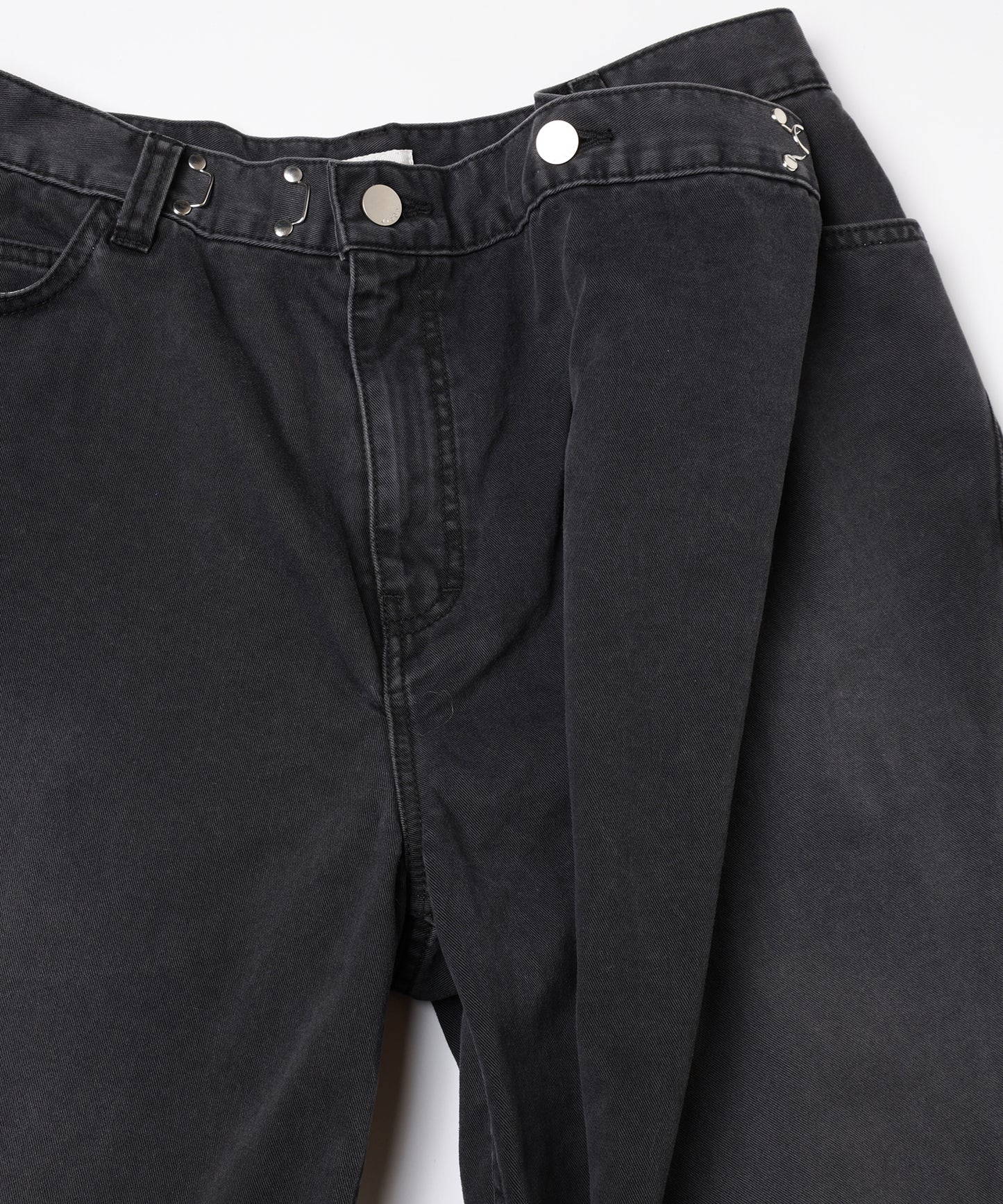 OVER RAP CHINO PANTS