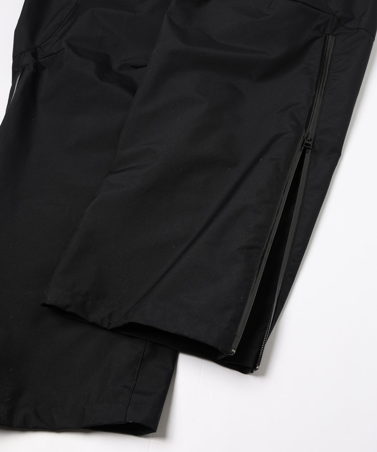 【OUTLIERS×JieDa】SIDE ZIP PANTS