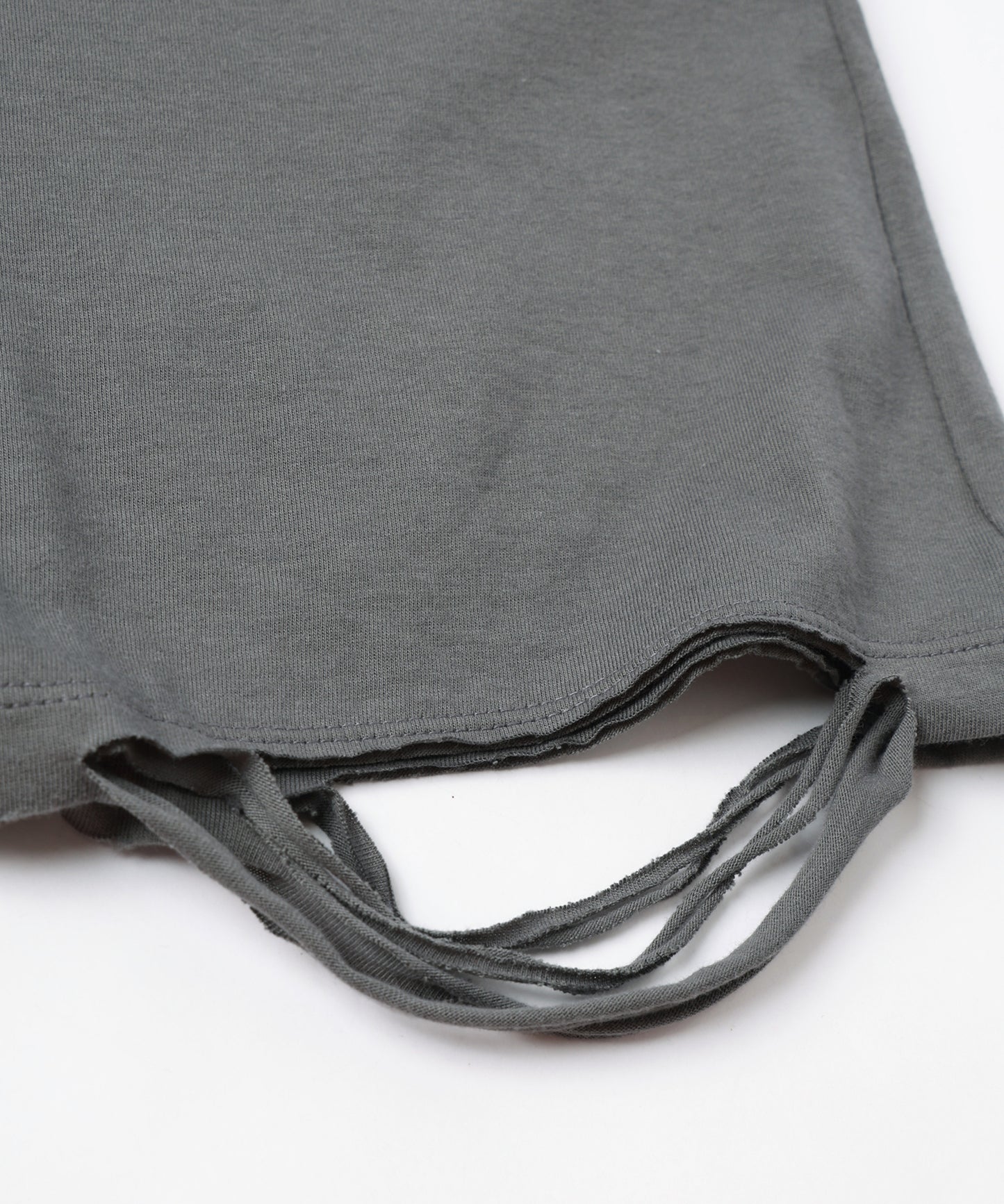 HALF LENGTH LONG SLEEVE TEE
