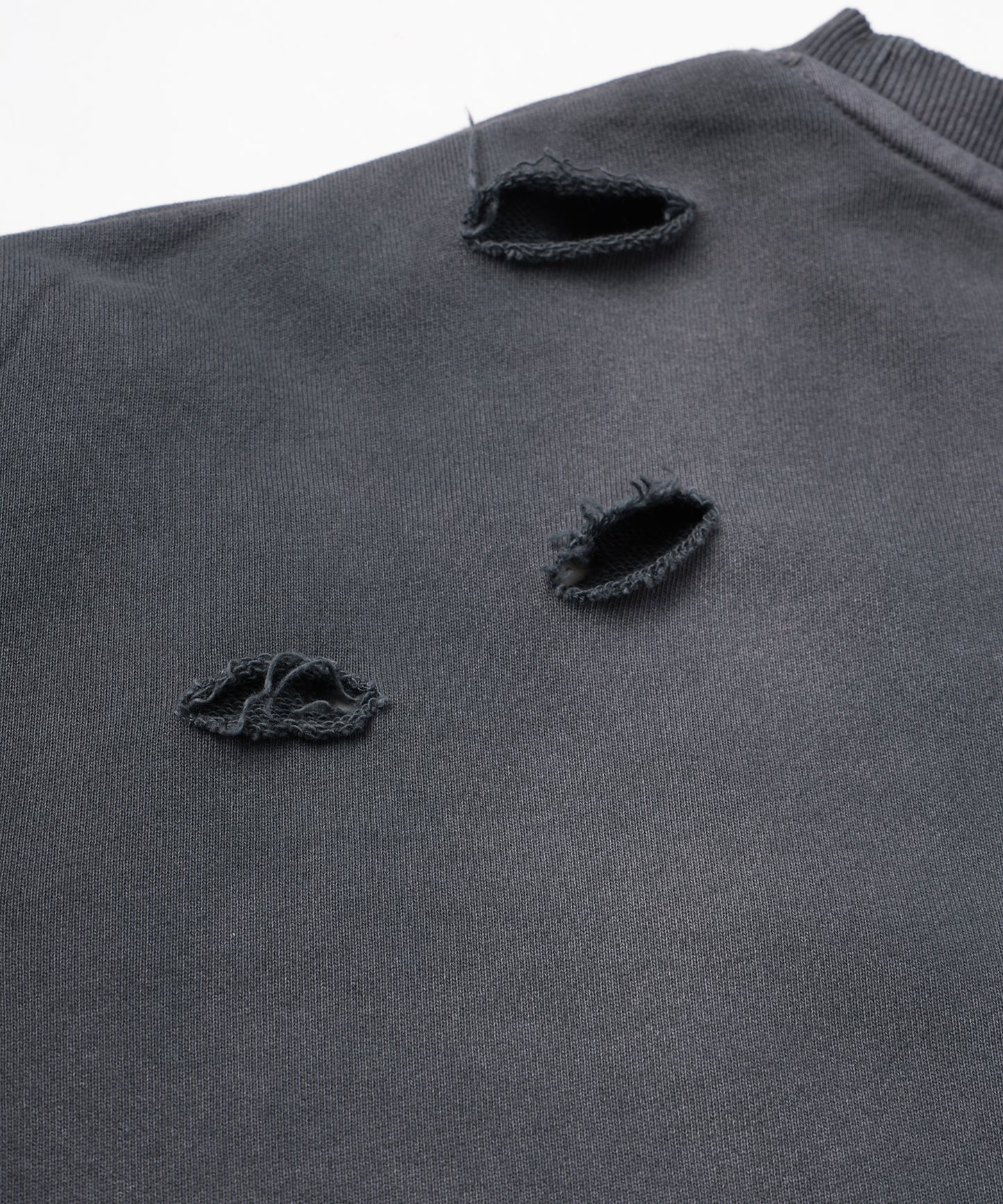 PEANUTSxDISCOVERED DAMAGE PIGMENT DYED SWEAT