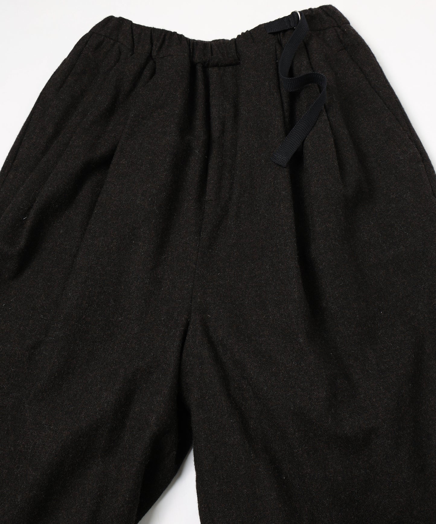 縮絨ウールタックワイドPT