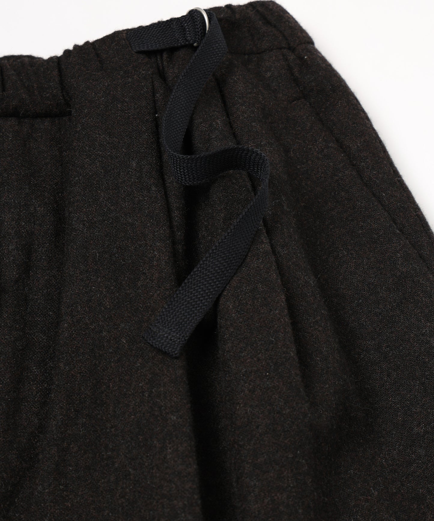 縮絨ウールタックワイドPT