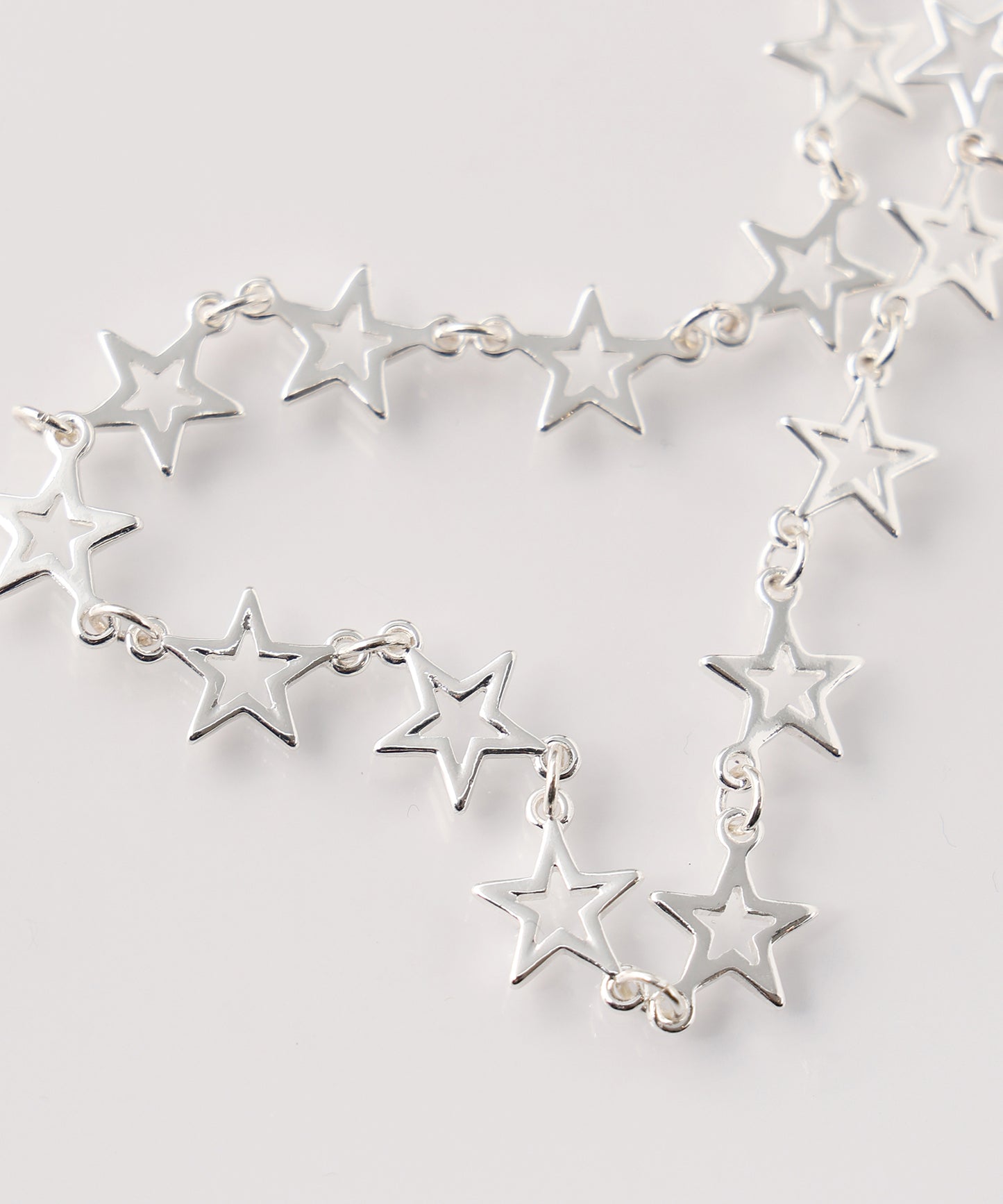 OPEN STAR NECKLACE