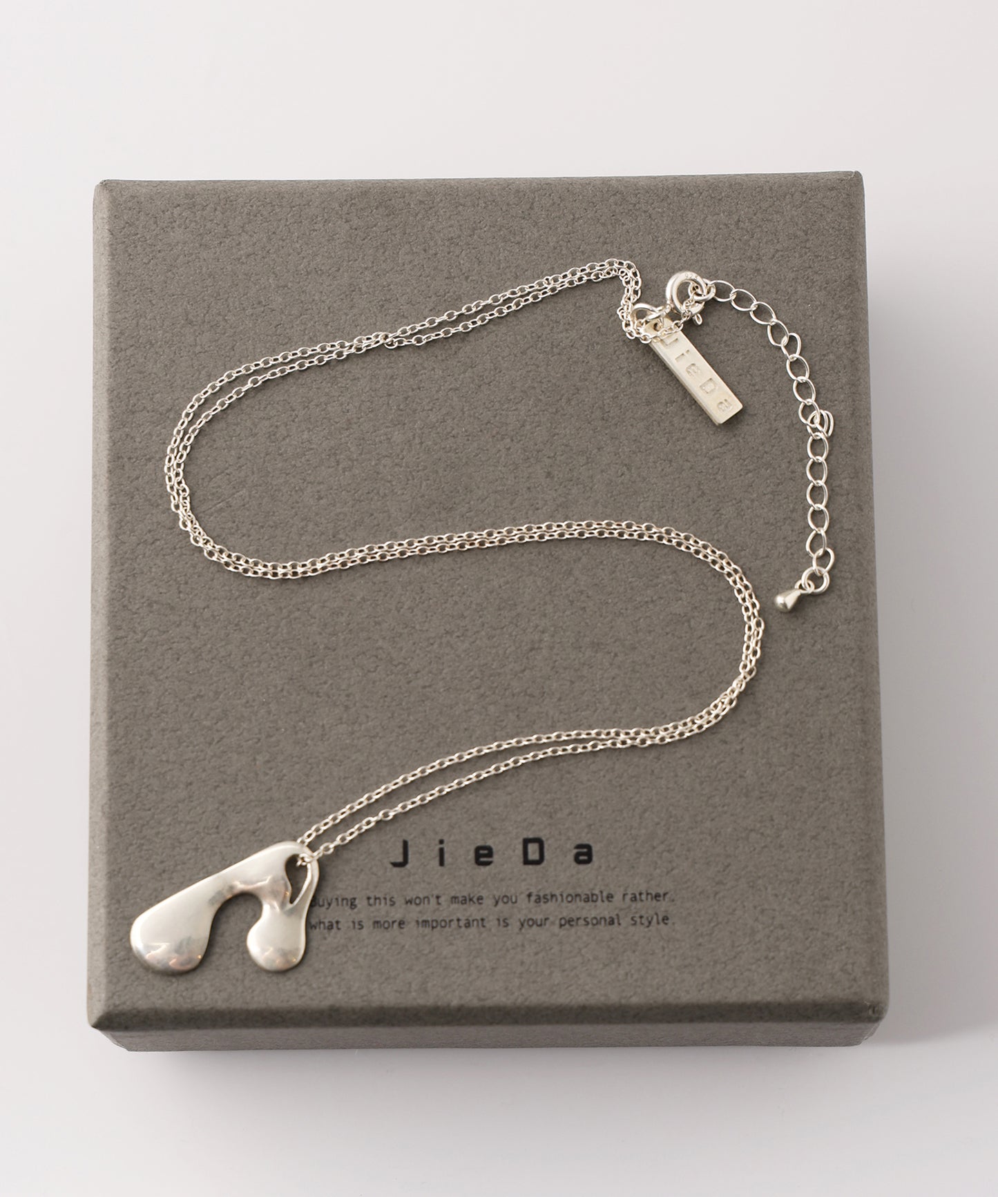 925 SILVER J NECKLACE