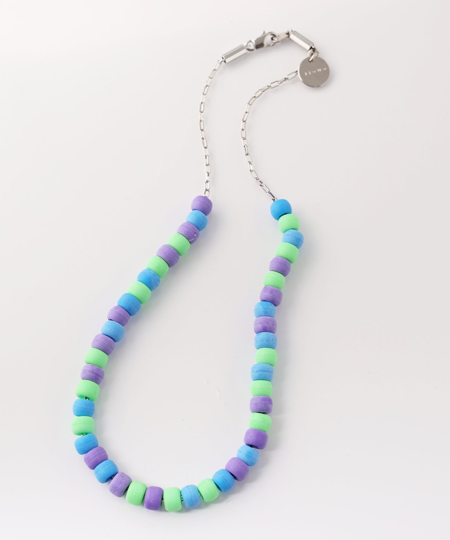 BEADS NECKLACE