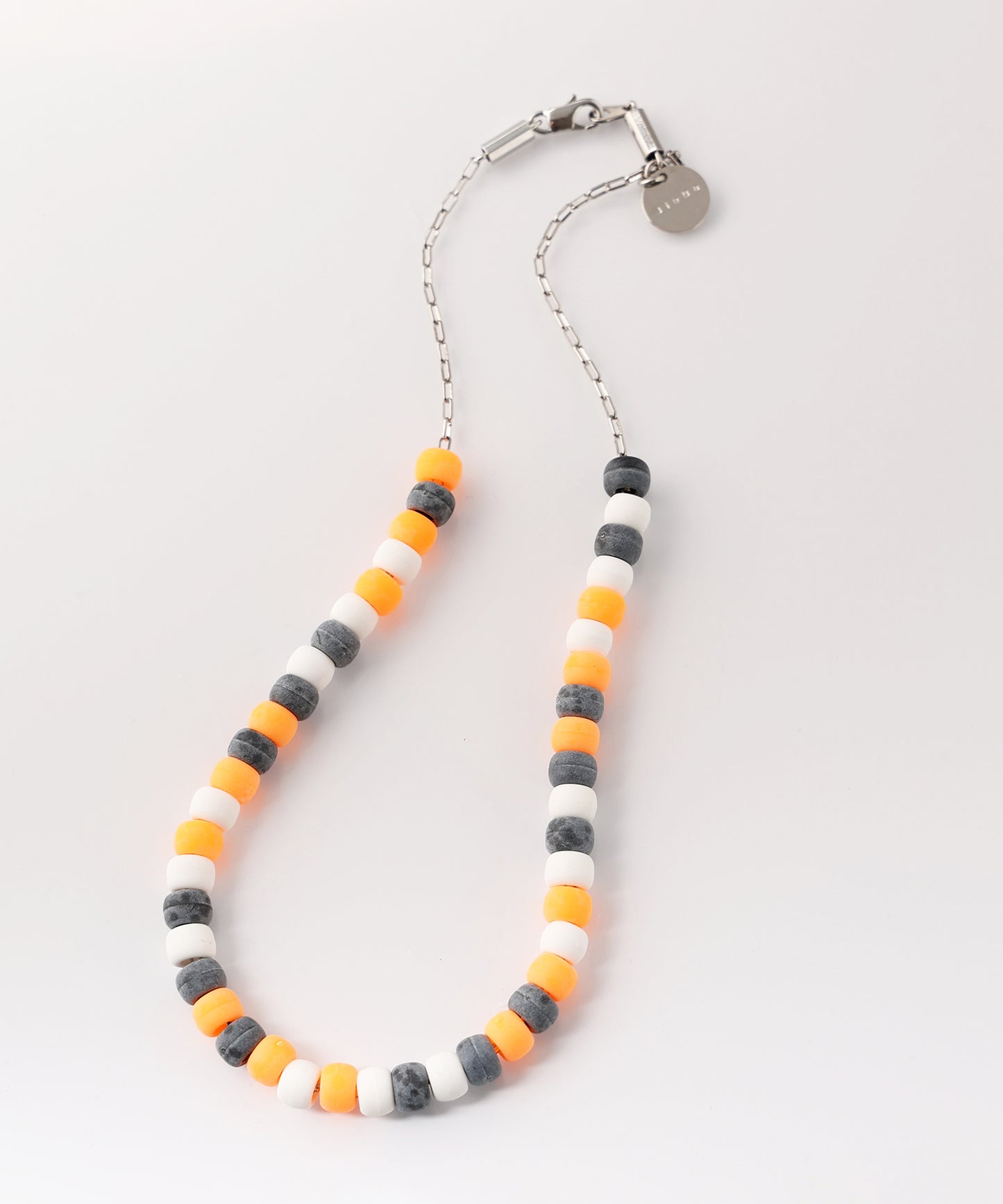 BEADS NECKLACE