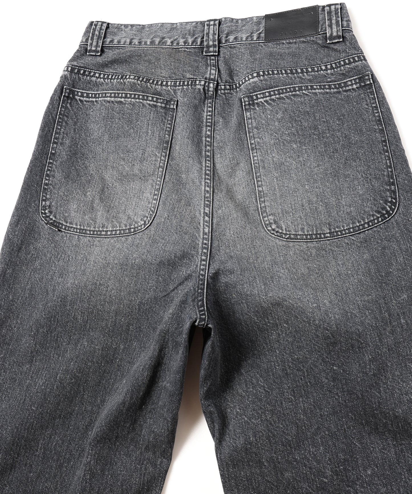 DAMAGE ONE TUCK WIDE STRAIGHT DENIM