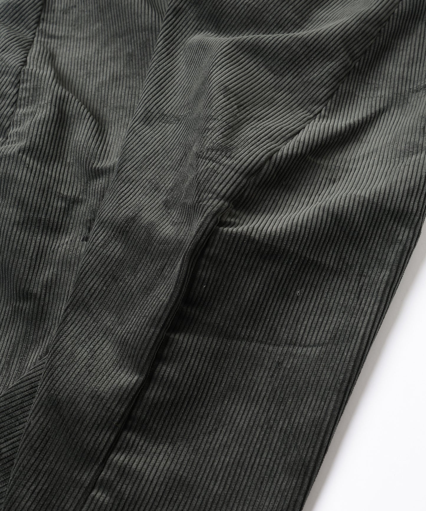 3D CUTTING CODYROY PANTS