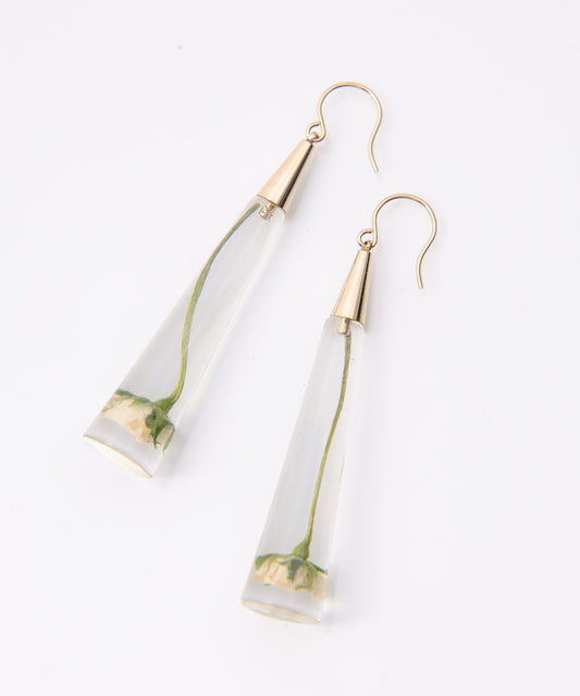 円錐フックピアス