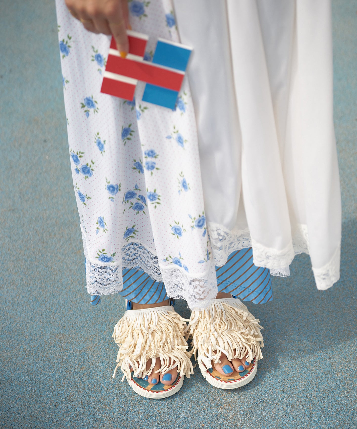 あなたのくせっ毛サンダル_Blue×White sole