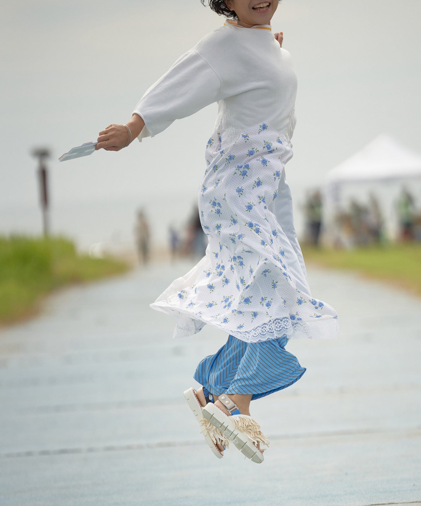 あなたのくせっ毛サンダル_Blue×White sole
