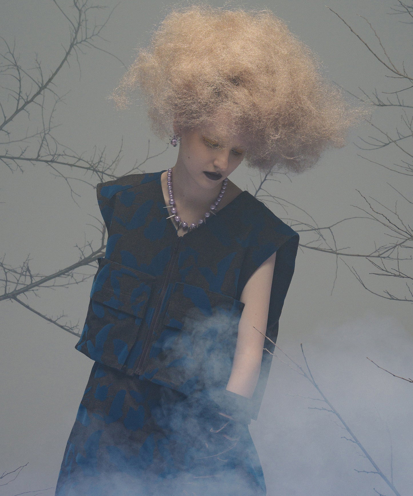 BACK PLEATS FLOCKY VEST