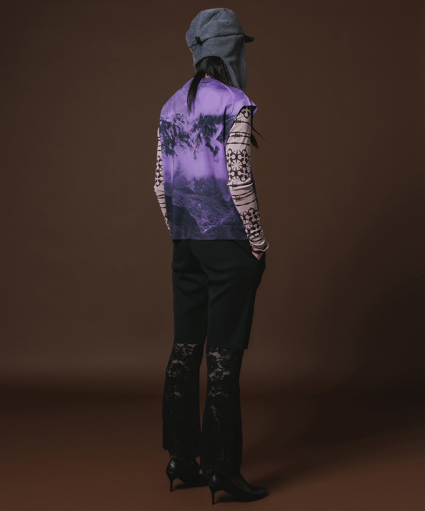 PRINT KNIT PULLOVER VEST