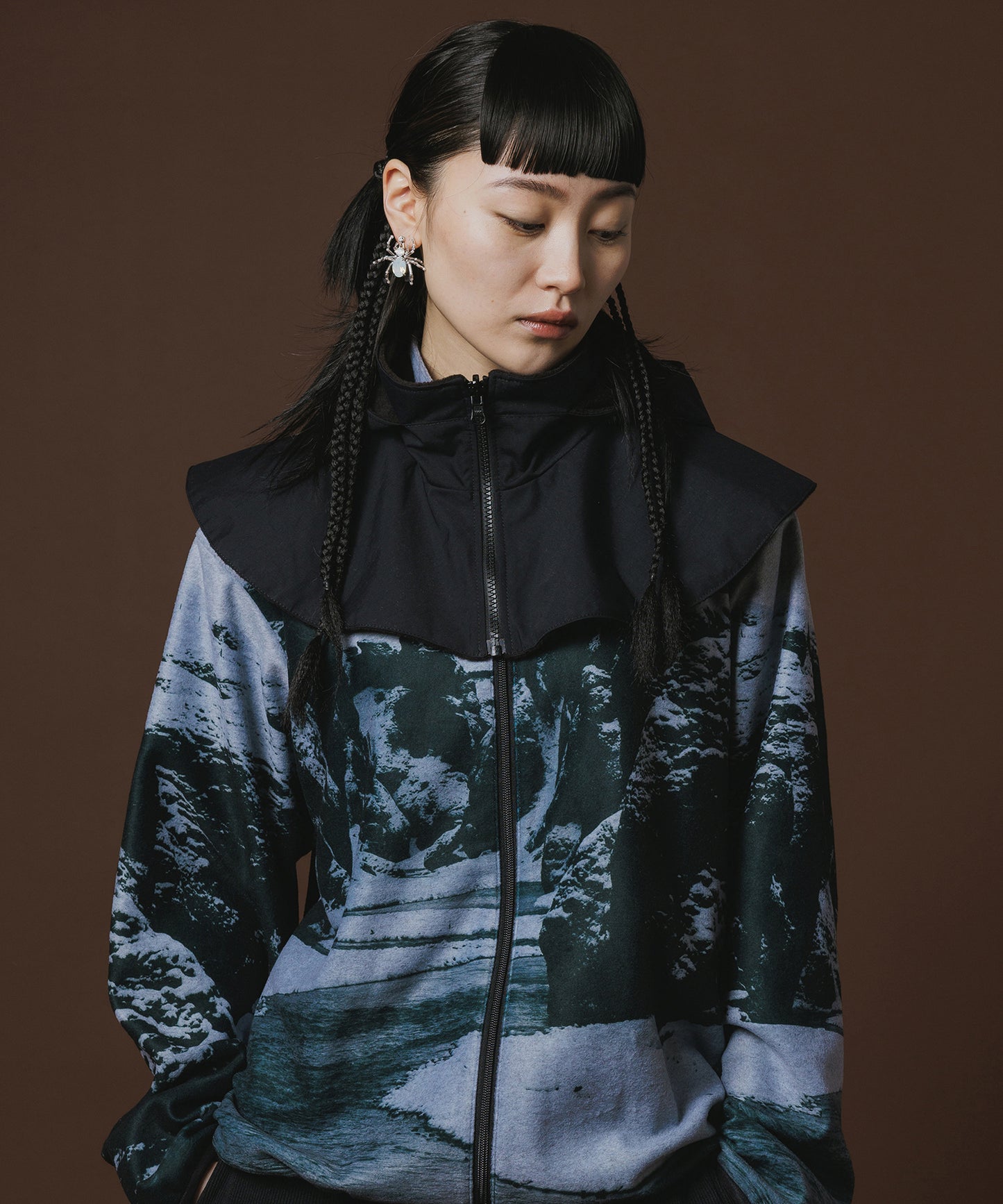 REVERSIBLE FLEECE HOODIE