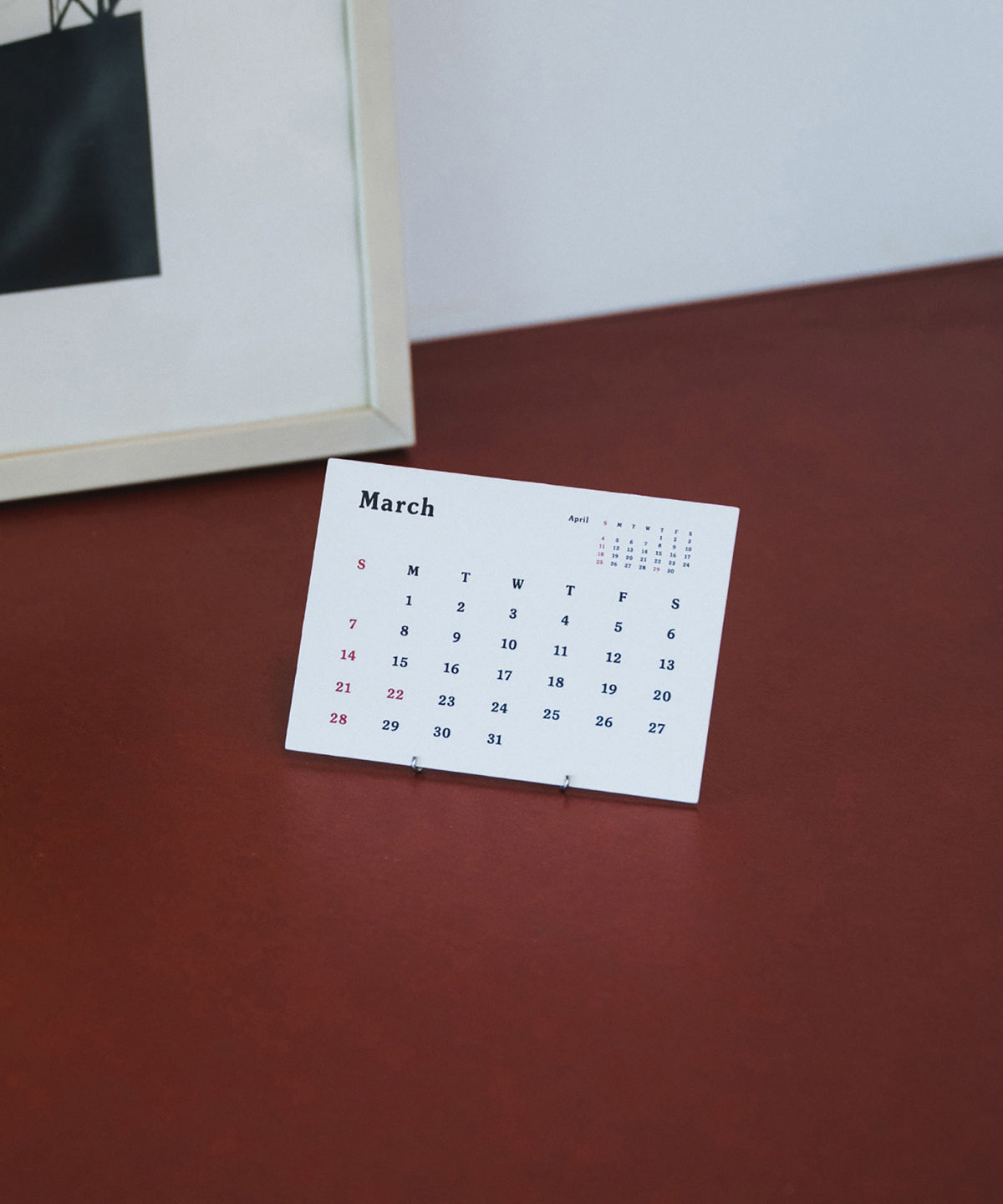 2027 Typeface Calendar 『 Souvenir Bold 』卓上カレンダー