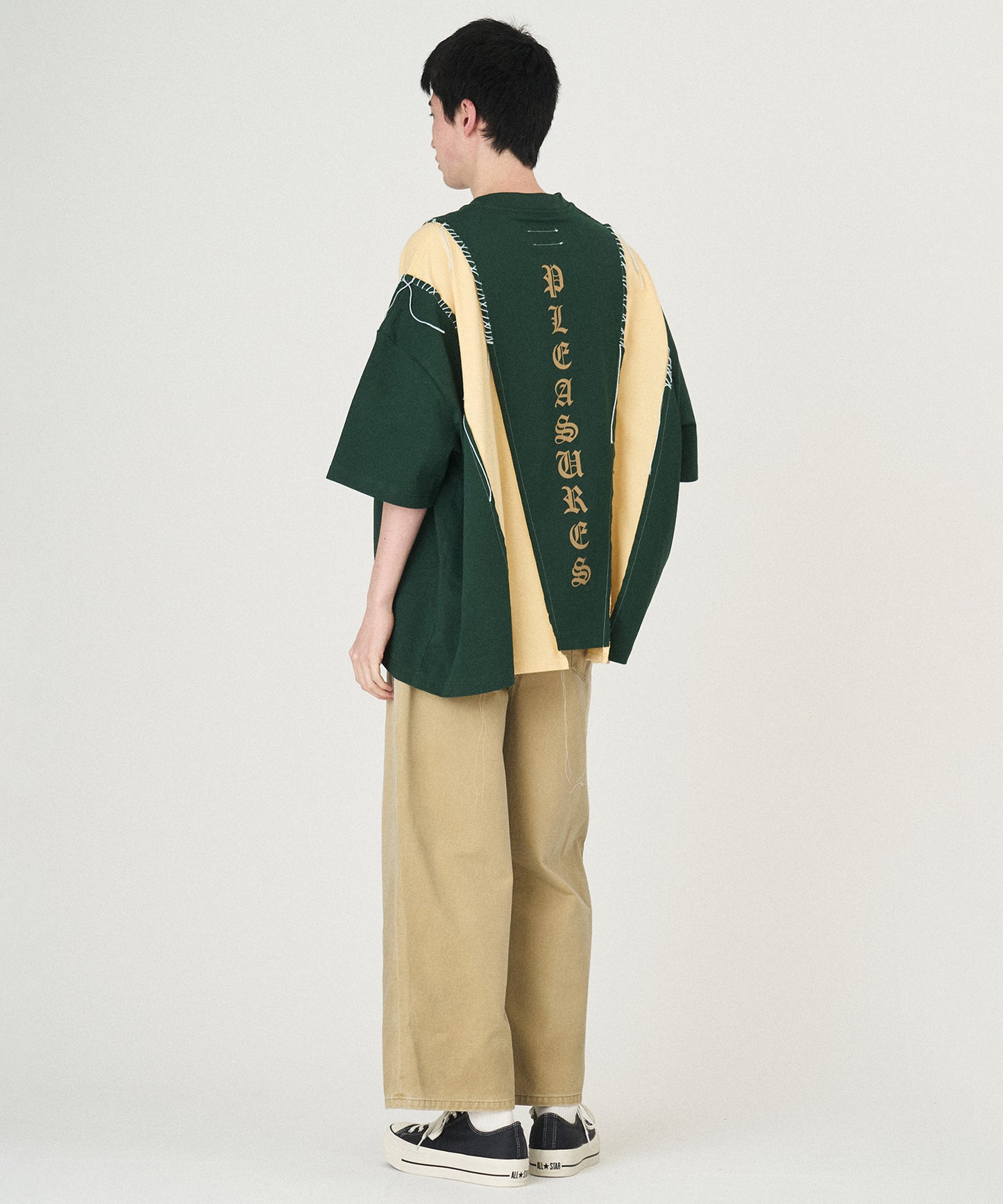 PLEASURES x DISCOVERED DOCKING WIDE TEE