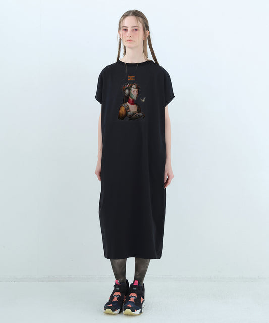 FUTURE QUEEN Dress Tee